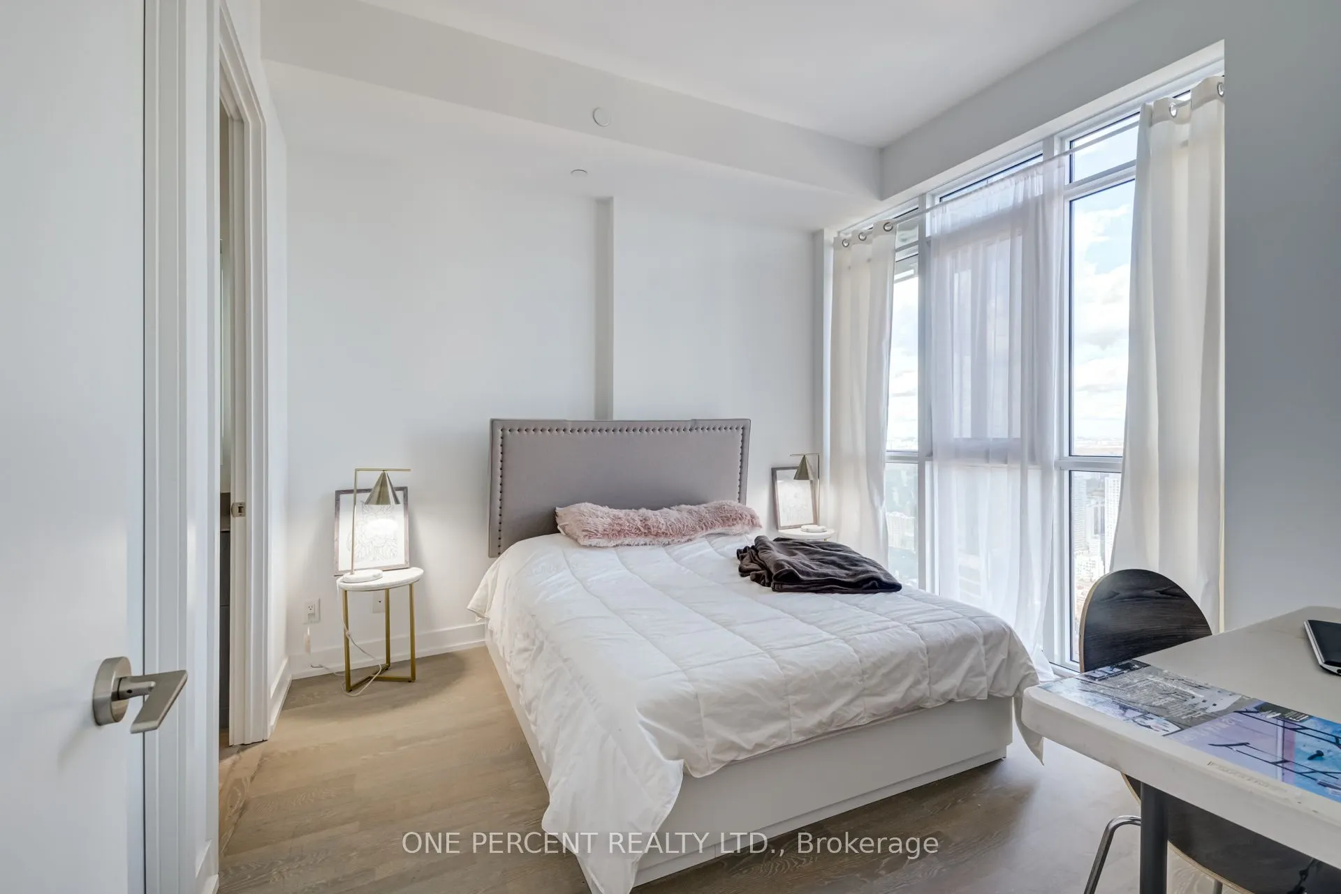 7 Grenville Street, #6108