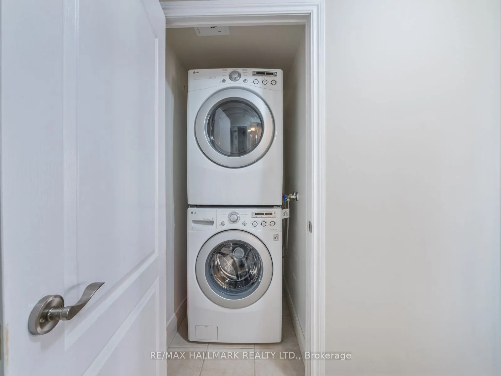 1103 Leslie Street, #1107