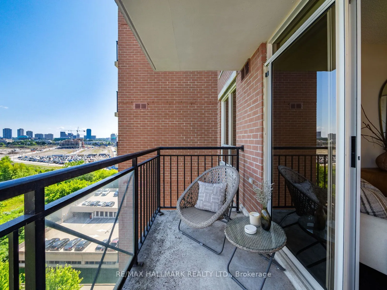 1103 Leslie Street, #1107