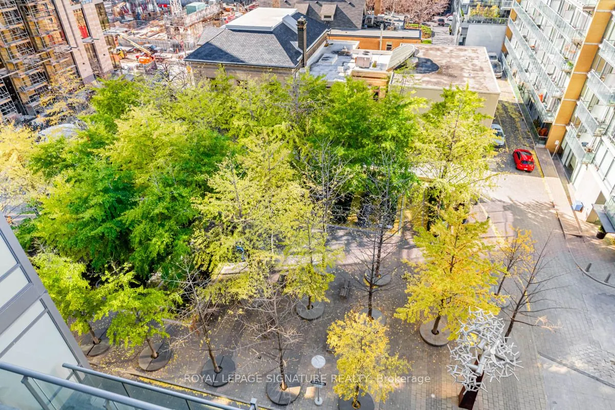 18 Yorkville Avenue, #508