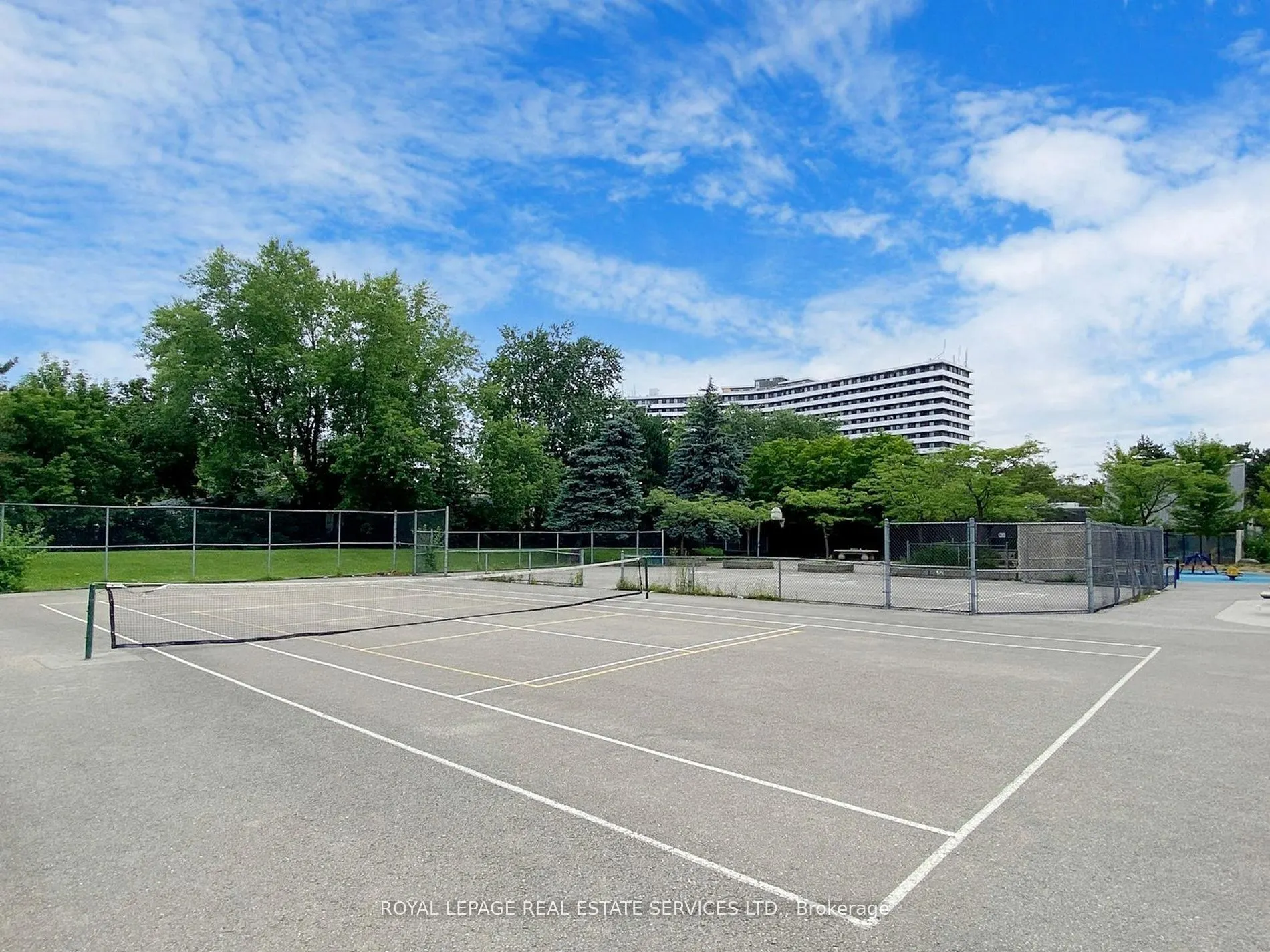 80 Antibes Drive, #2602