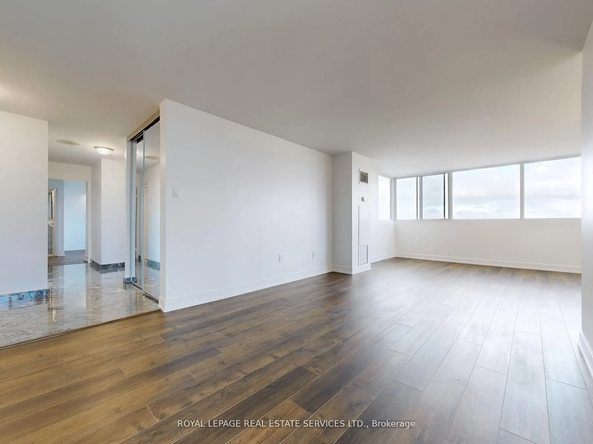 80 Antibes Drive, #2602