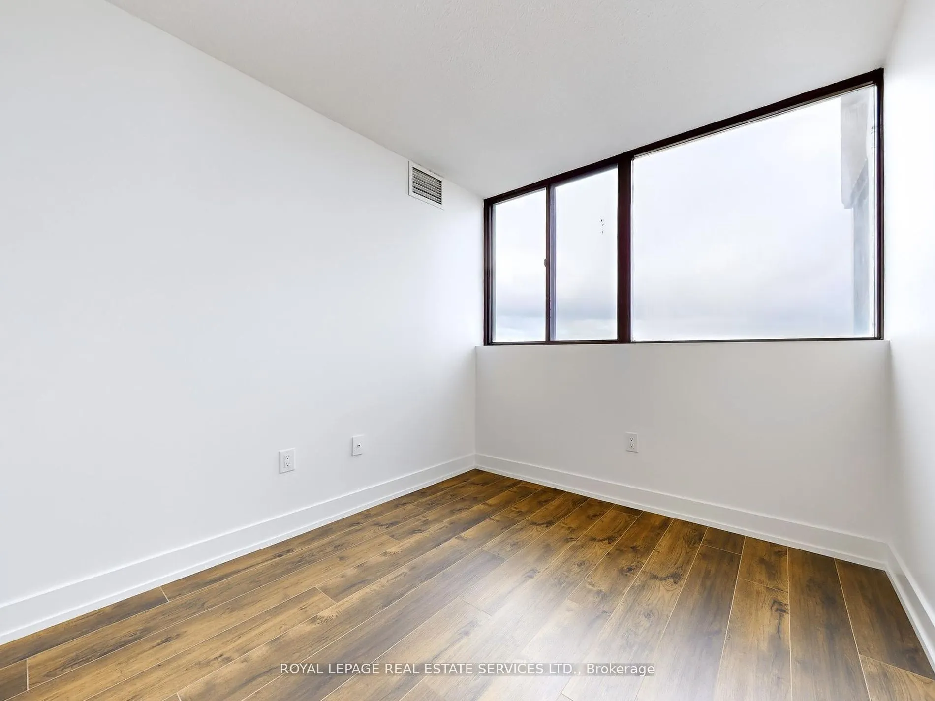 80 Antibes Drive, #2602