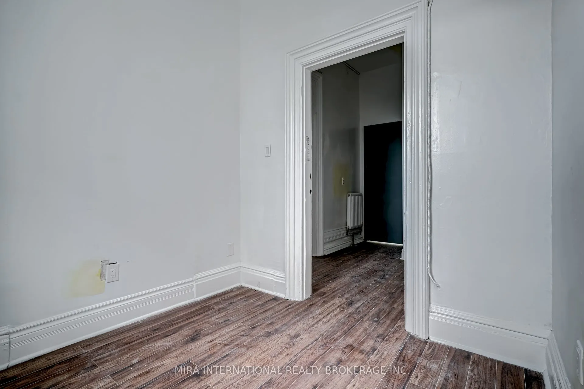 180 Sherbourne Street, #301