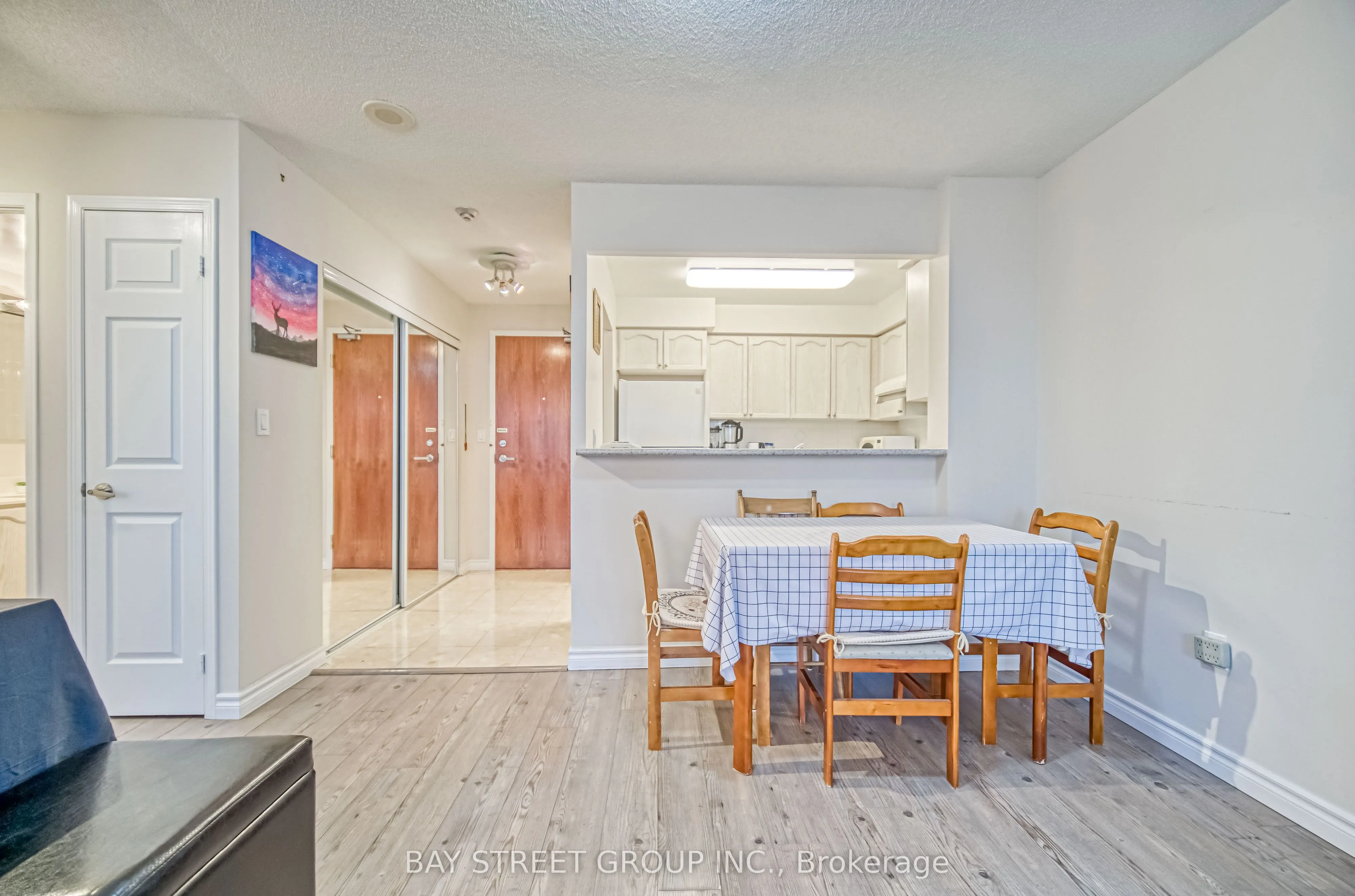 39 Pemberton Avenue, #601