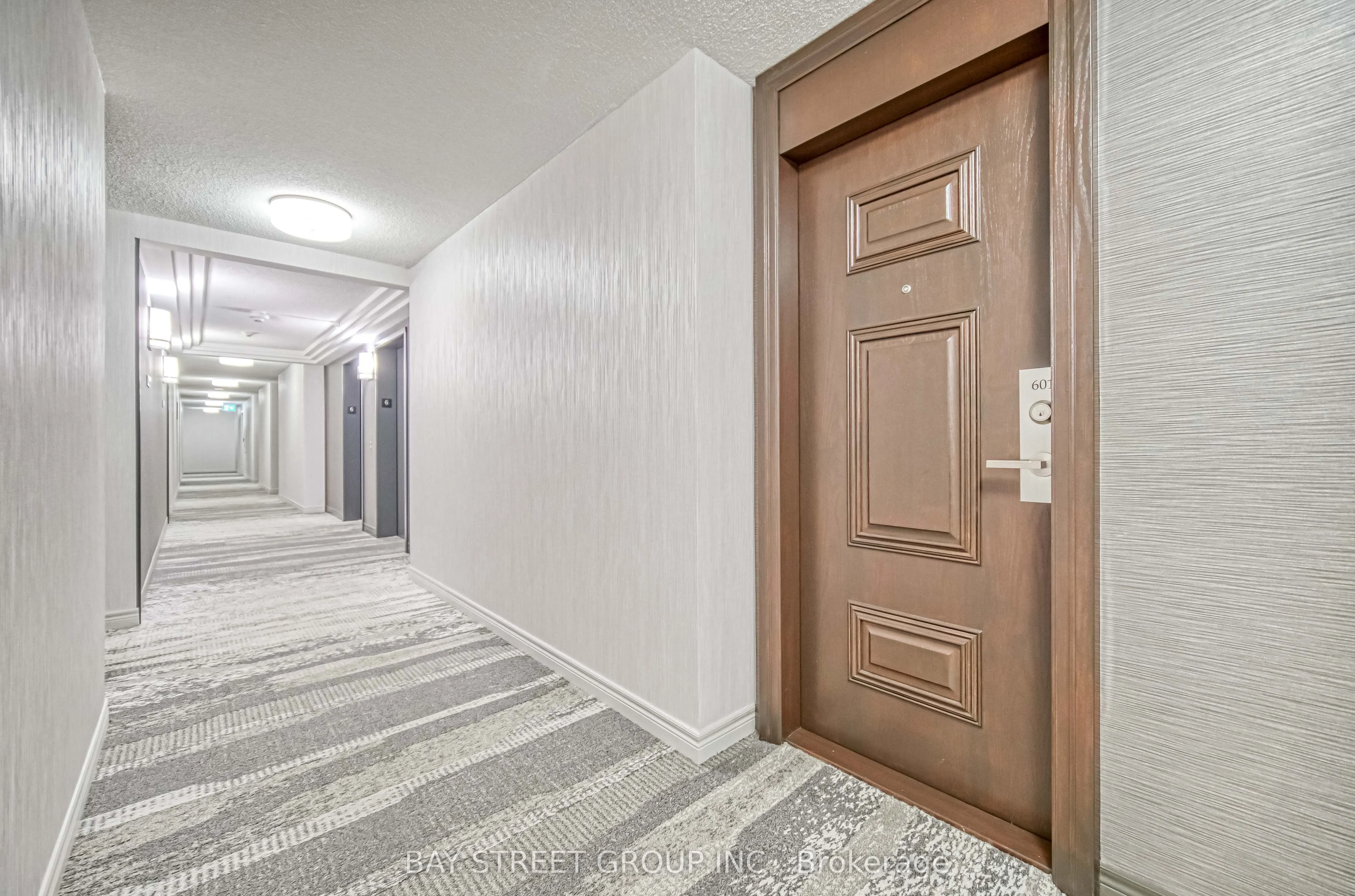39 Pemberton Avenue, #601