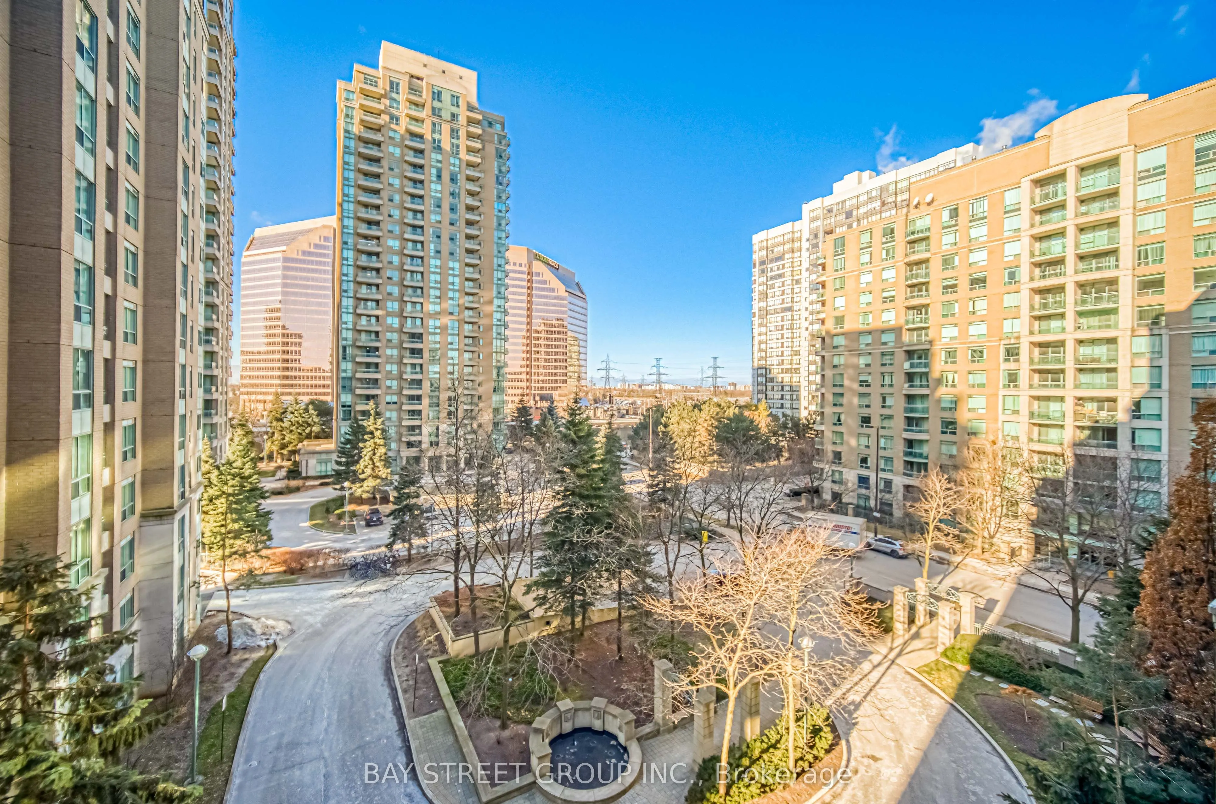 39 Pemberton Avenue, #601