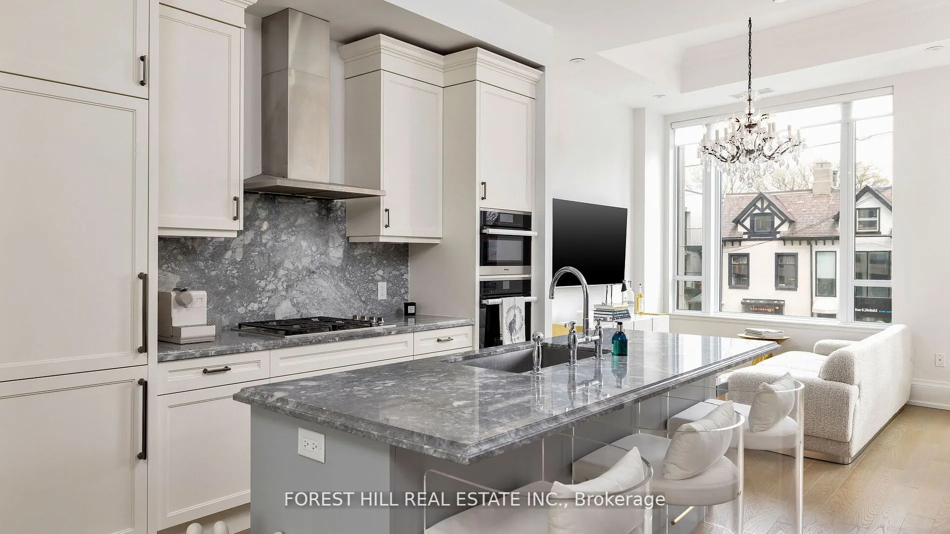 133 Hazelton Avenue, #202