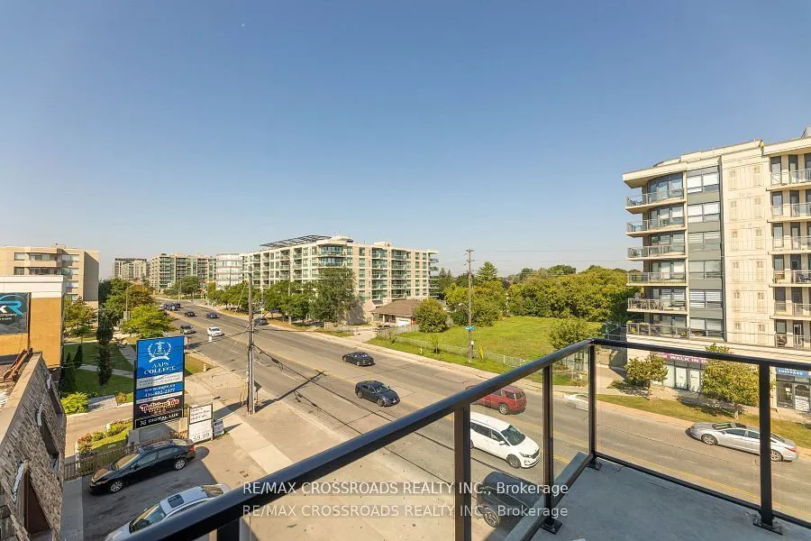 871 Sheppard Avenue W, #TH11