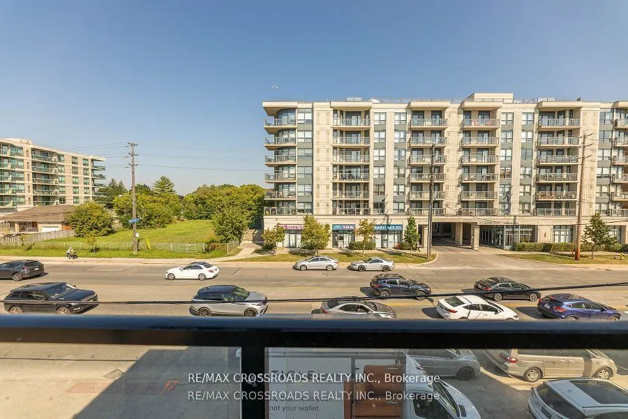 871 Sheppard Avenue W, #TH11