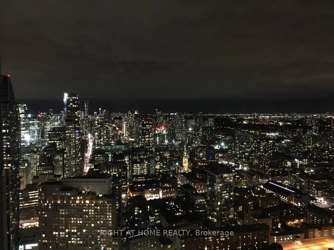 28 Freeland Street, #5208