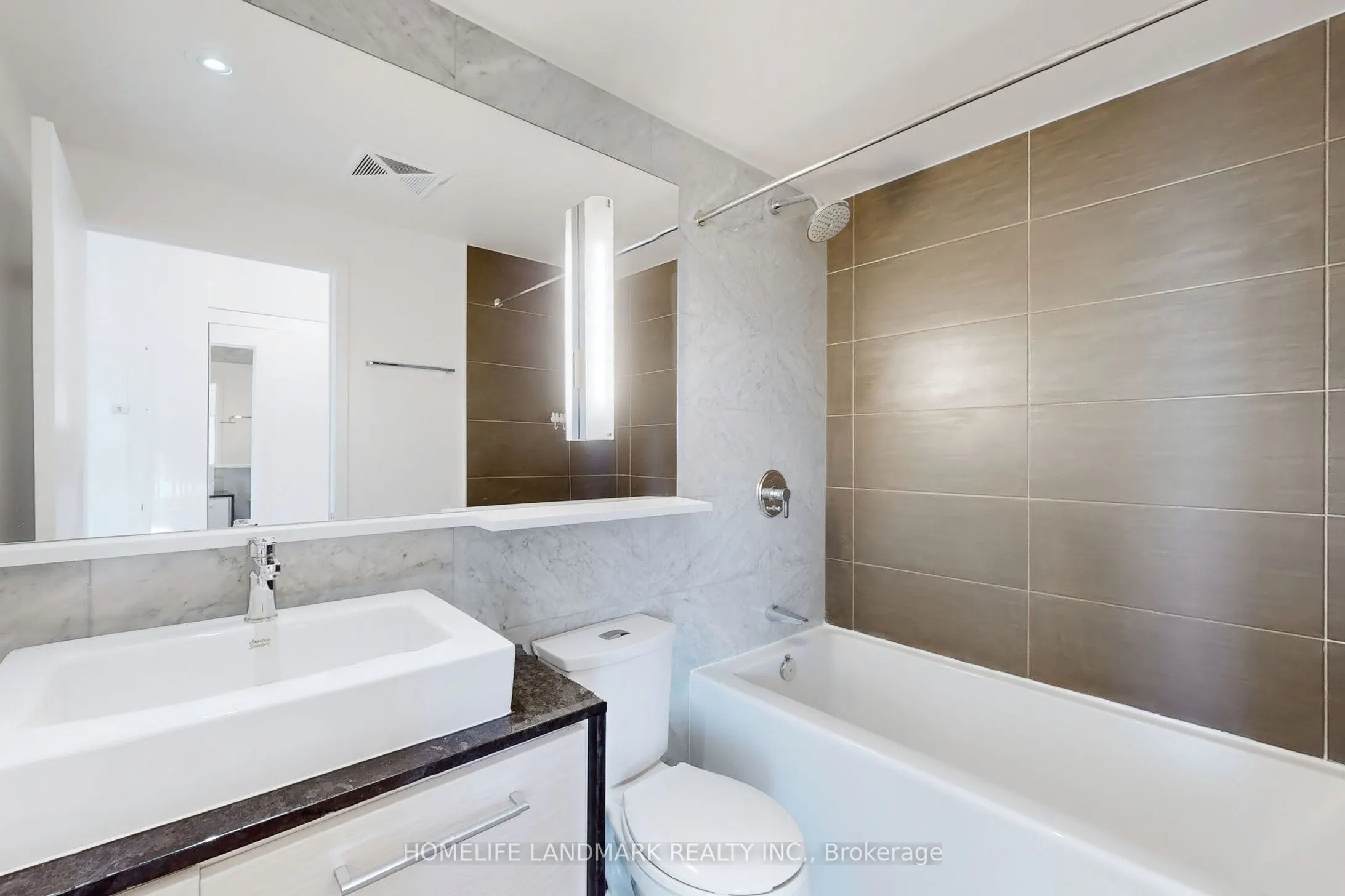 121 Mcmahon Drive, #2301