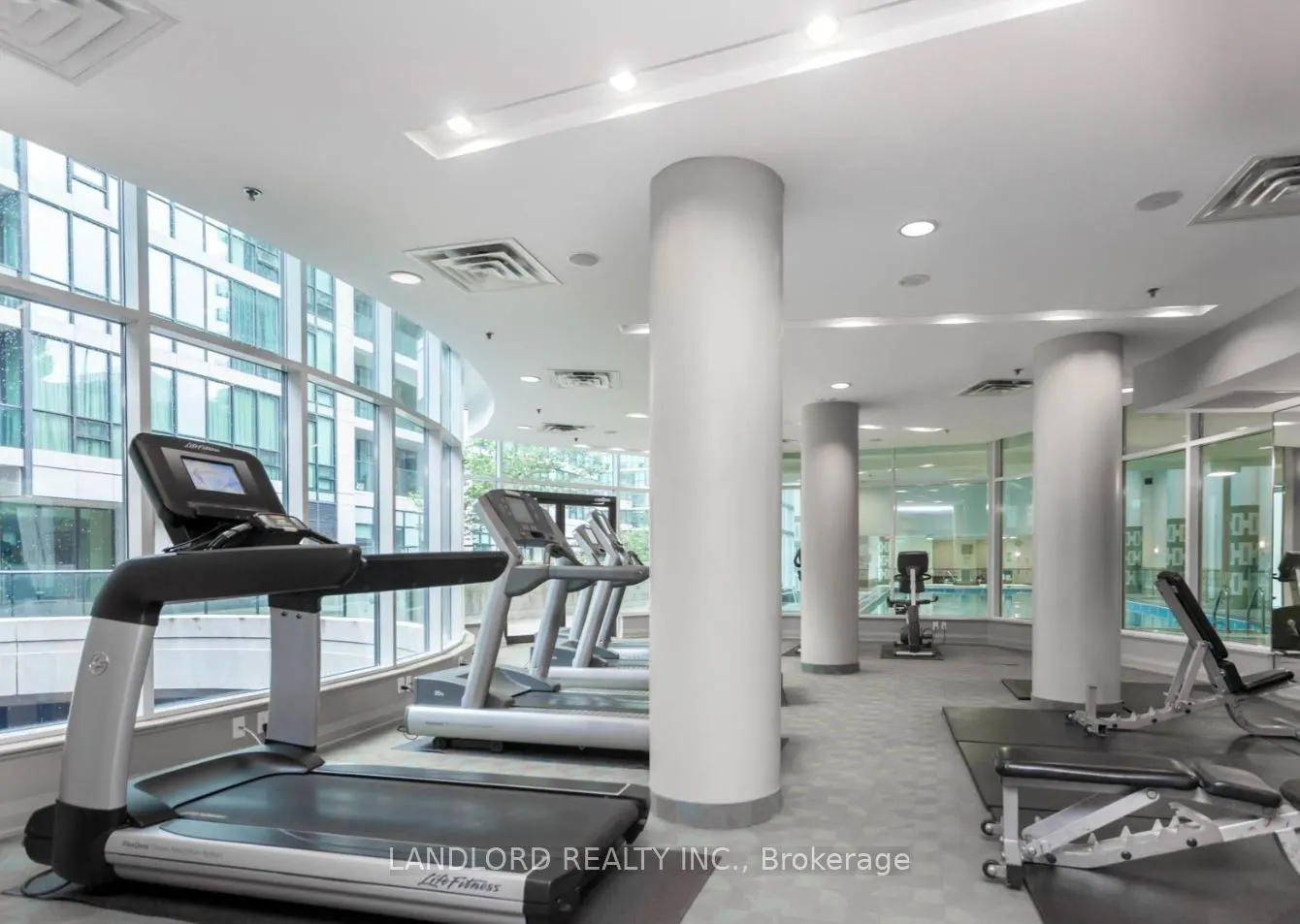 12 Yonge Street #2010
