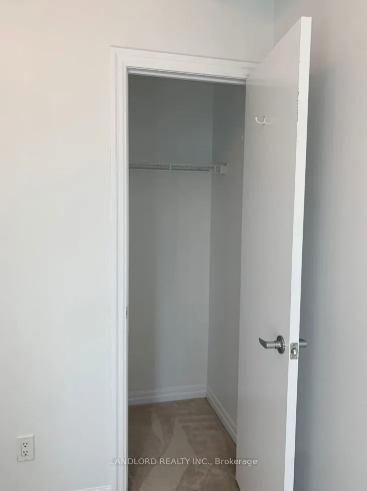 12 Yonge Street #2010
