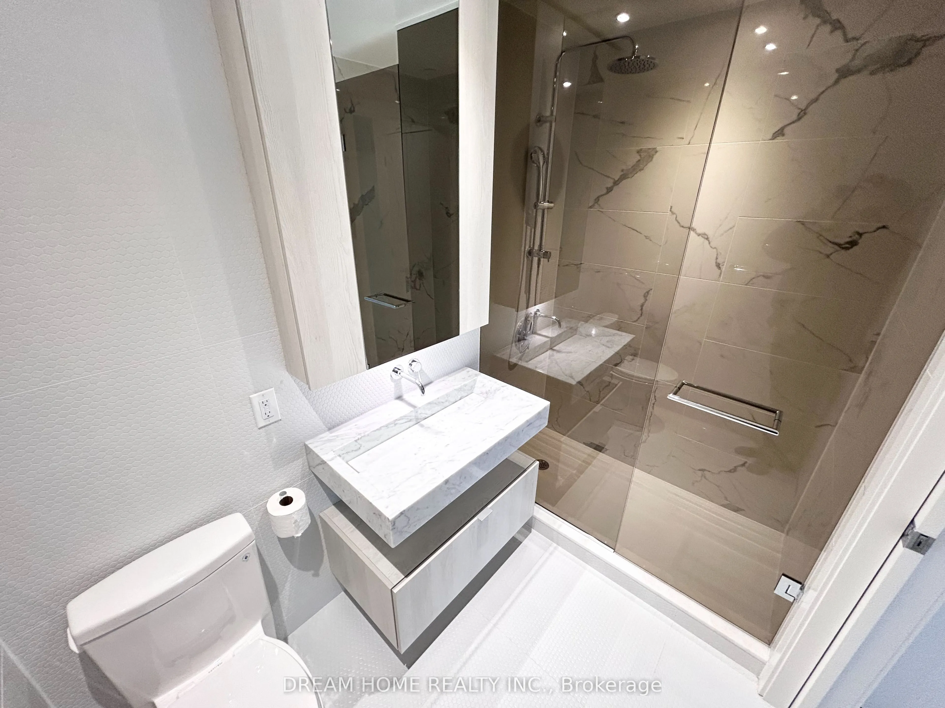 11 Yorkville Avenue, #1505