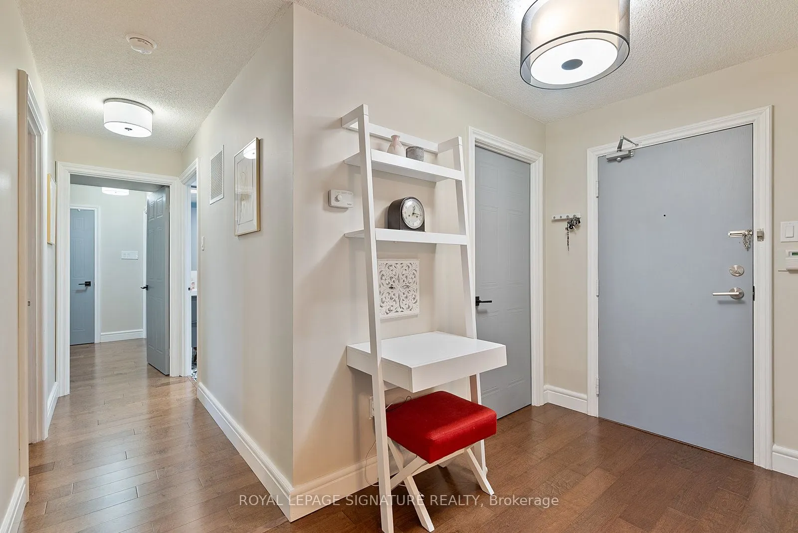 5 Kenneth Avenue, #1008