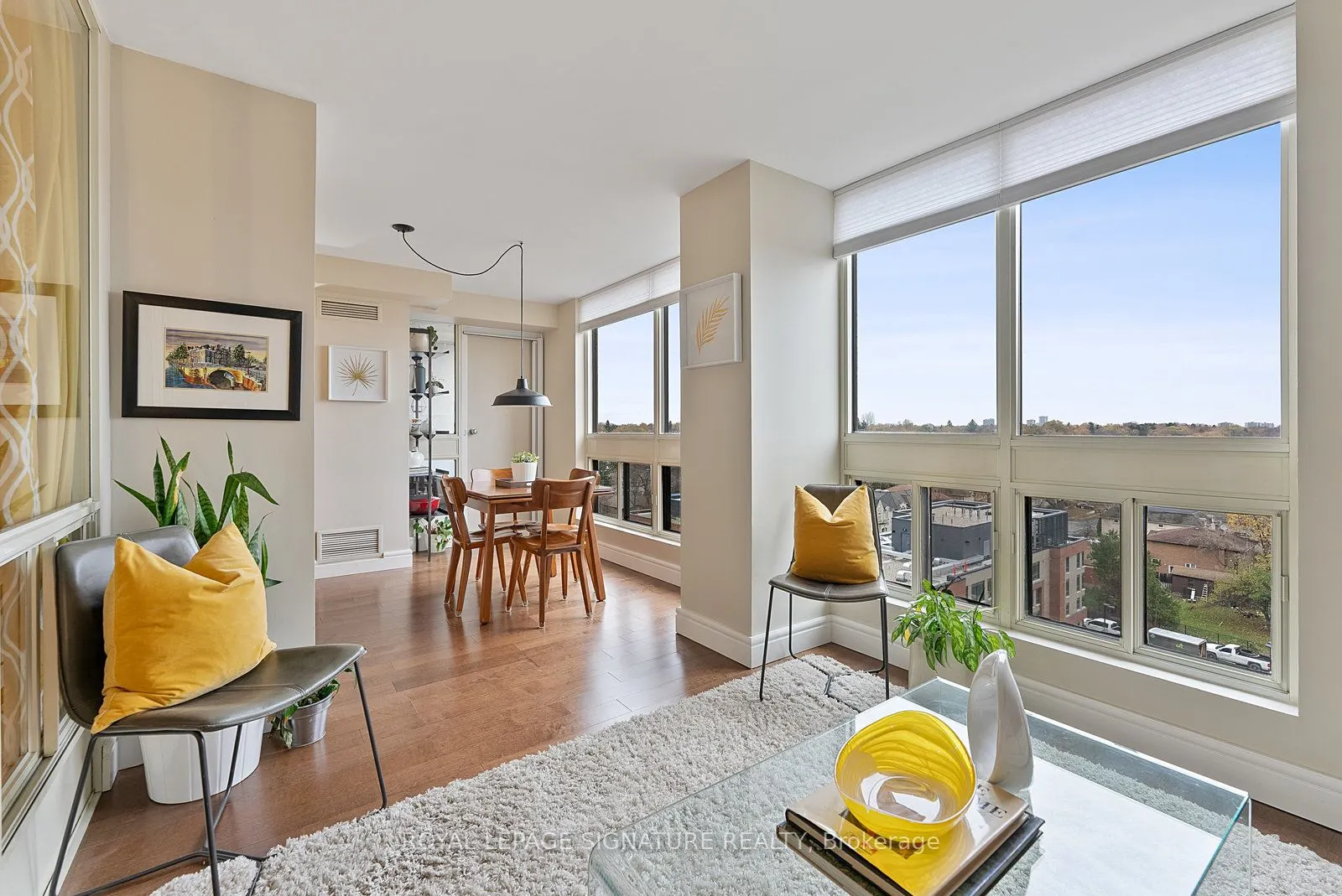 5 Kenneth Avenue, #1008
