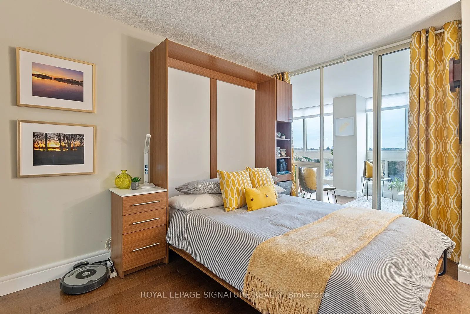 5 Kenneth Avenue, #1008