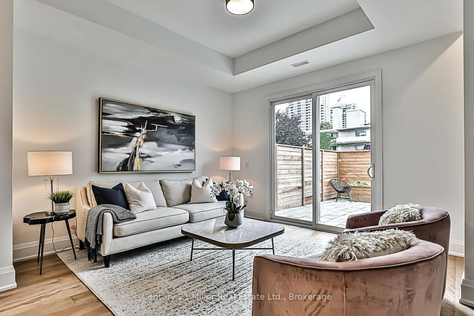 25 Dervock Crescent, #3