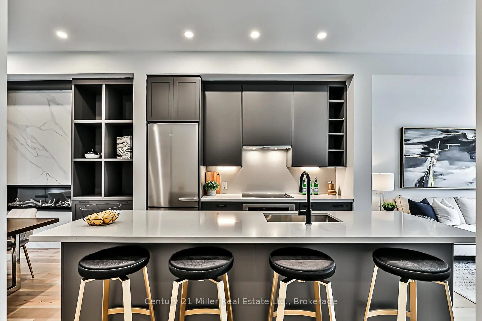 25 Dervock Crescent, #3