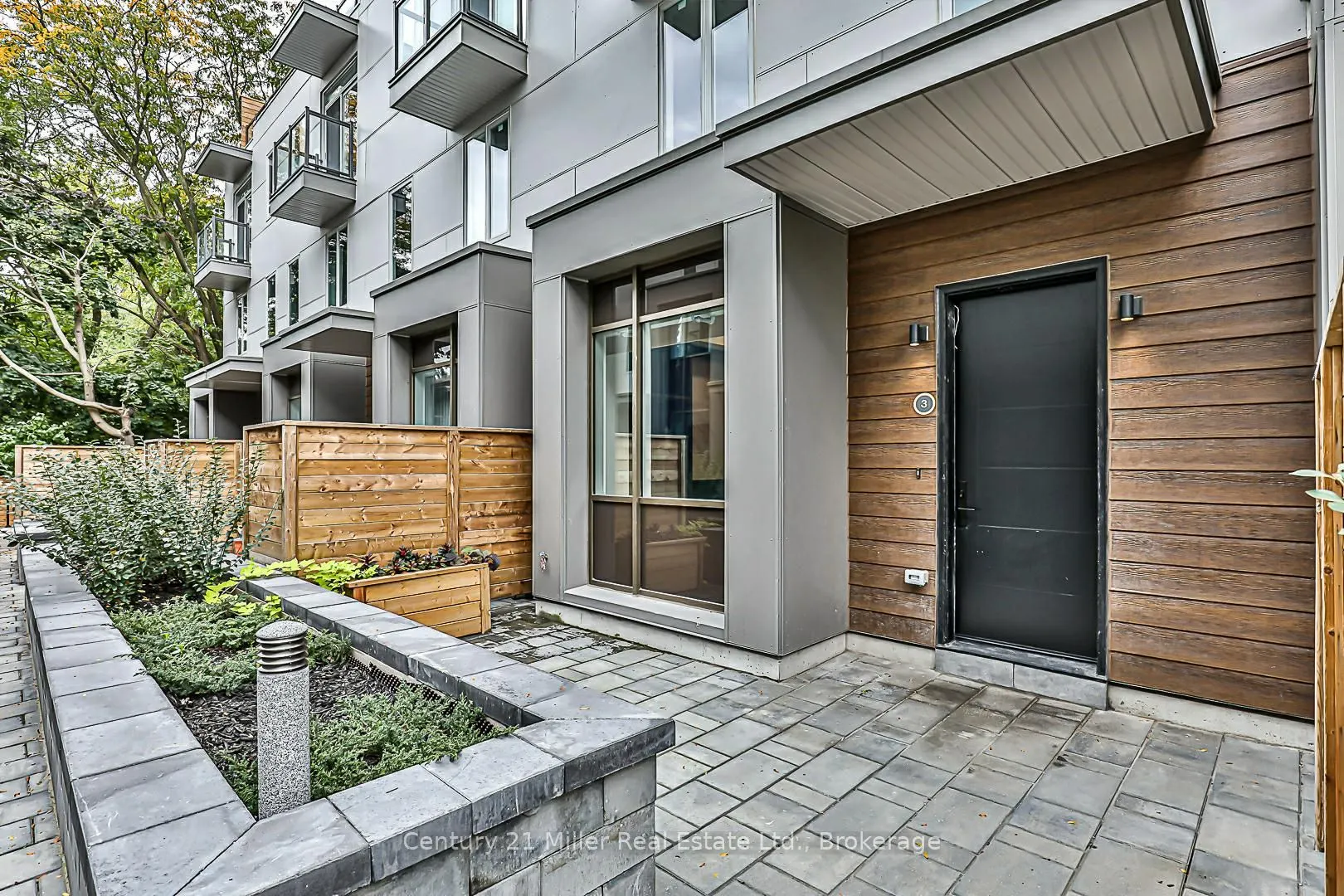 25 Dervock Crescent, #3