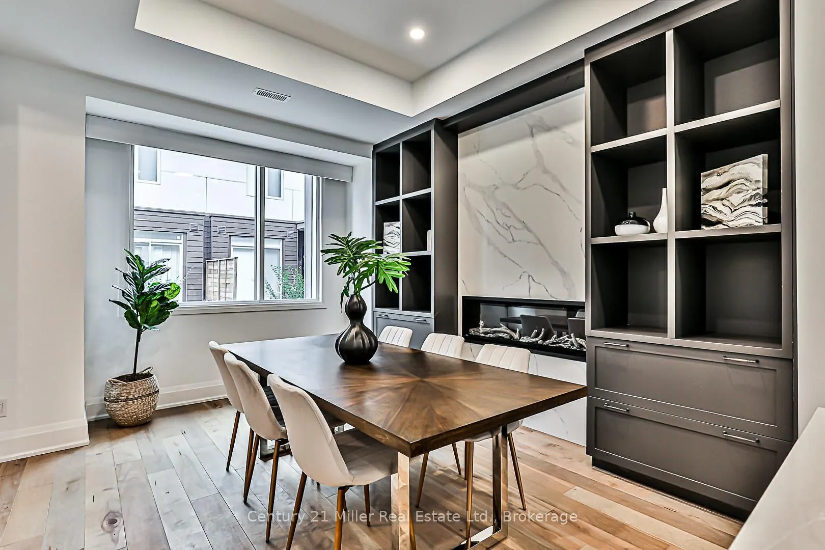 25 Dervock Crescent, #3