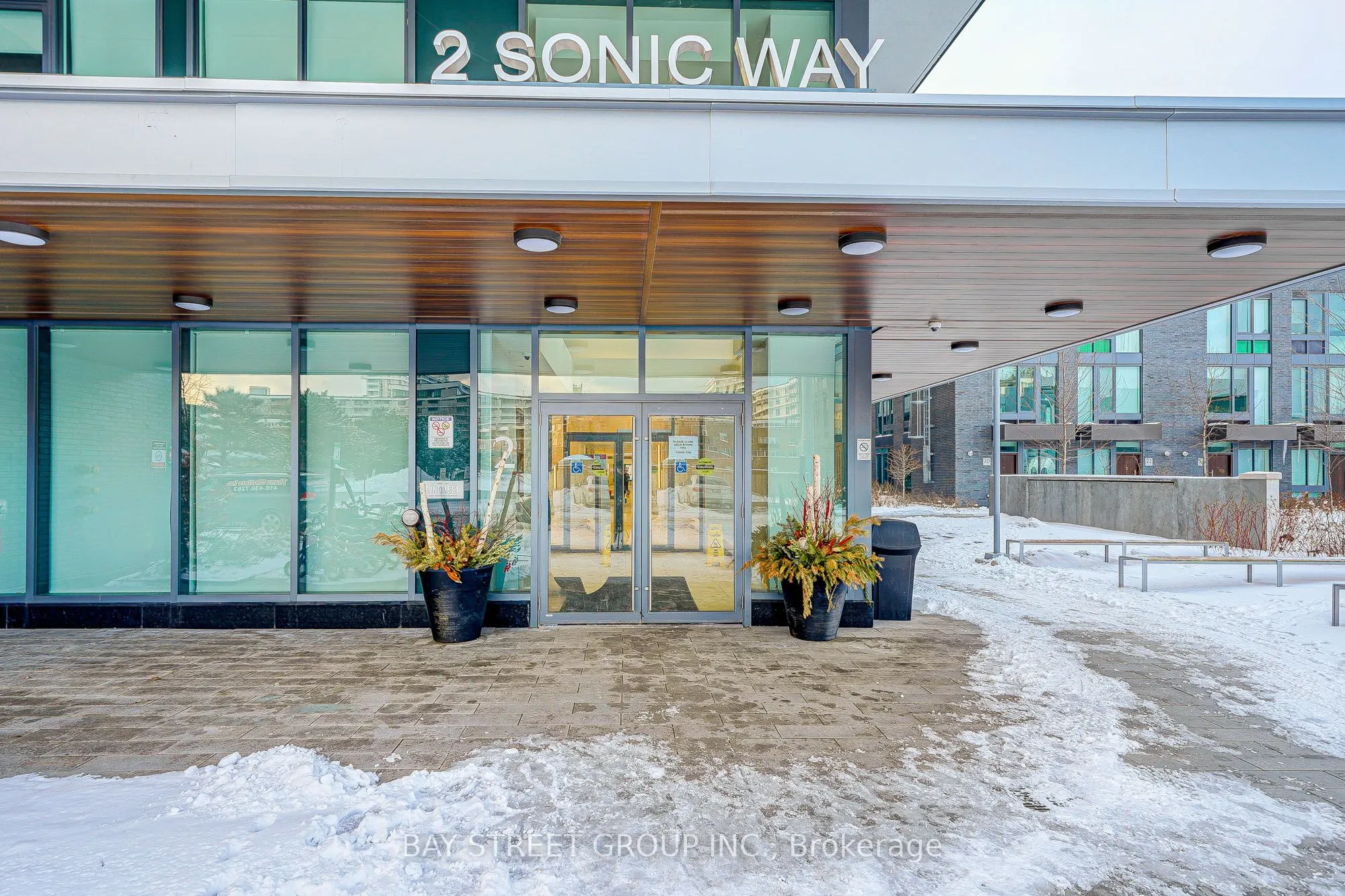 2 Sonic Way, #1211