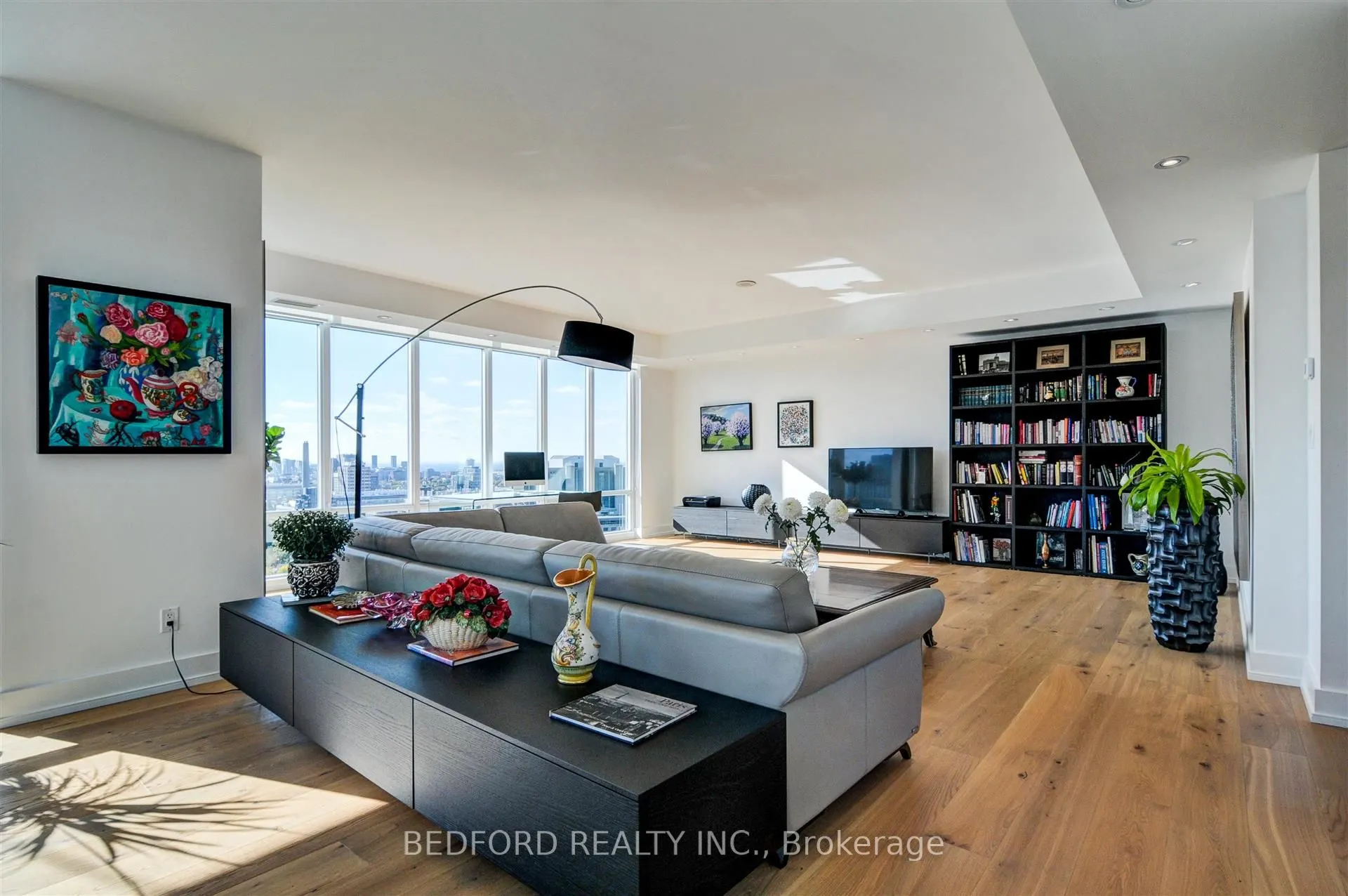 1 Bedford Road, #2001
