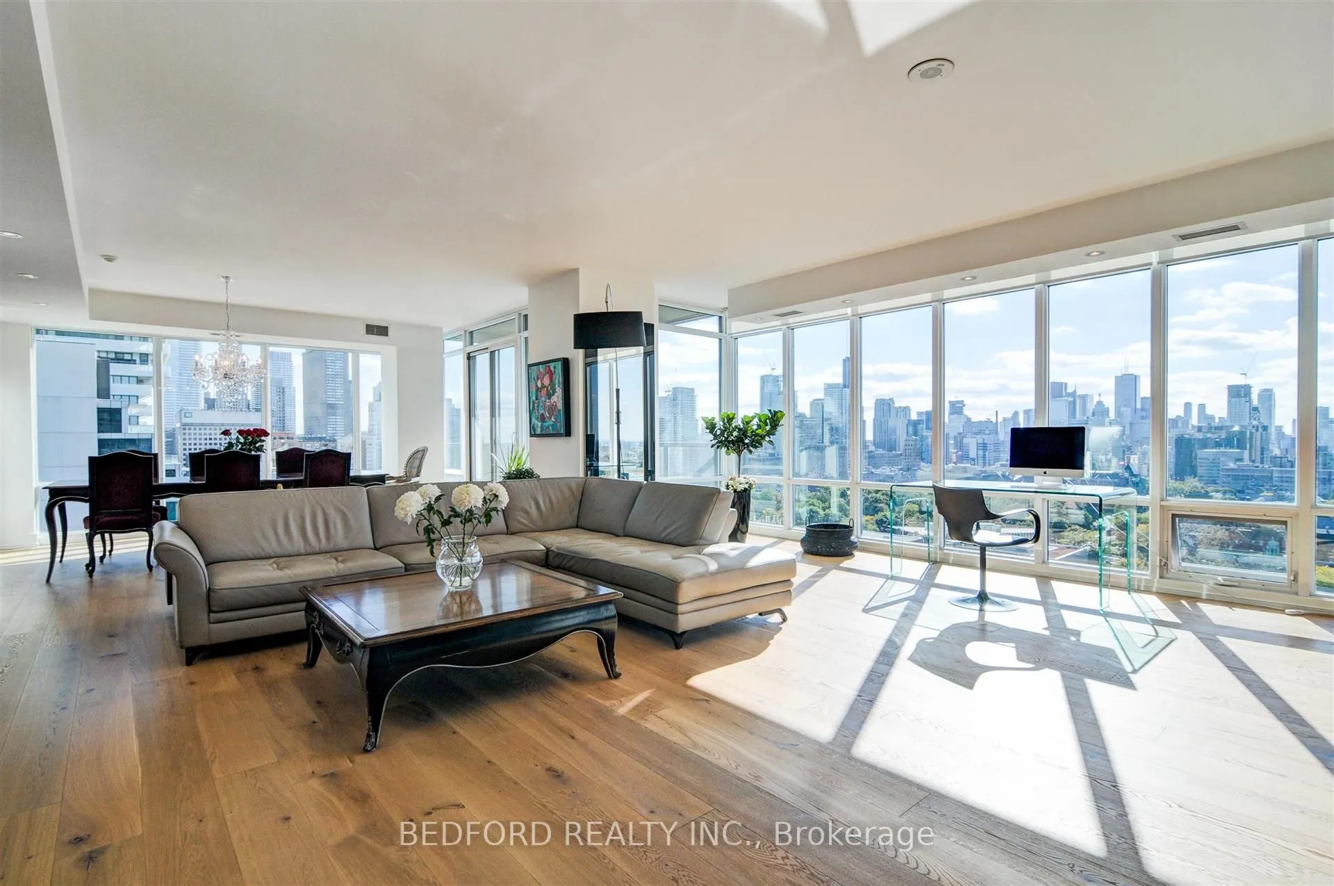 1 Bedford Road, #2001