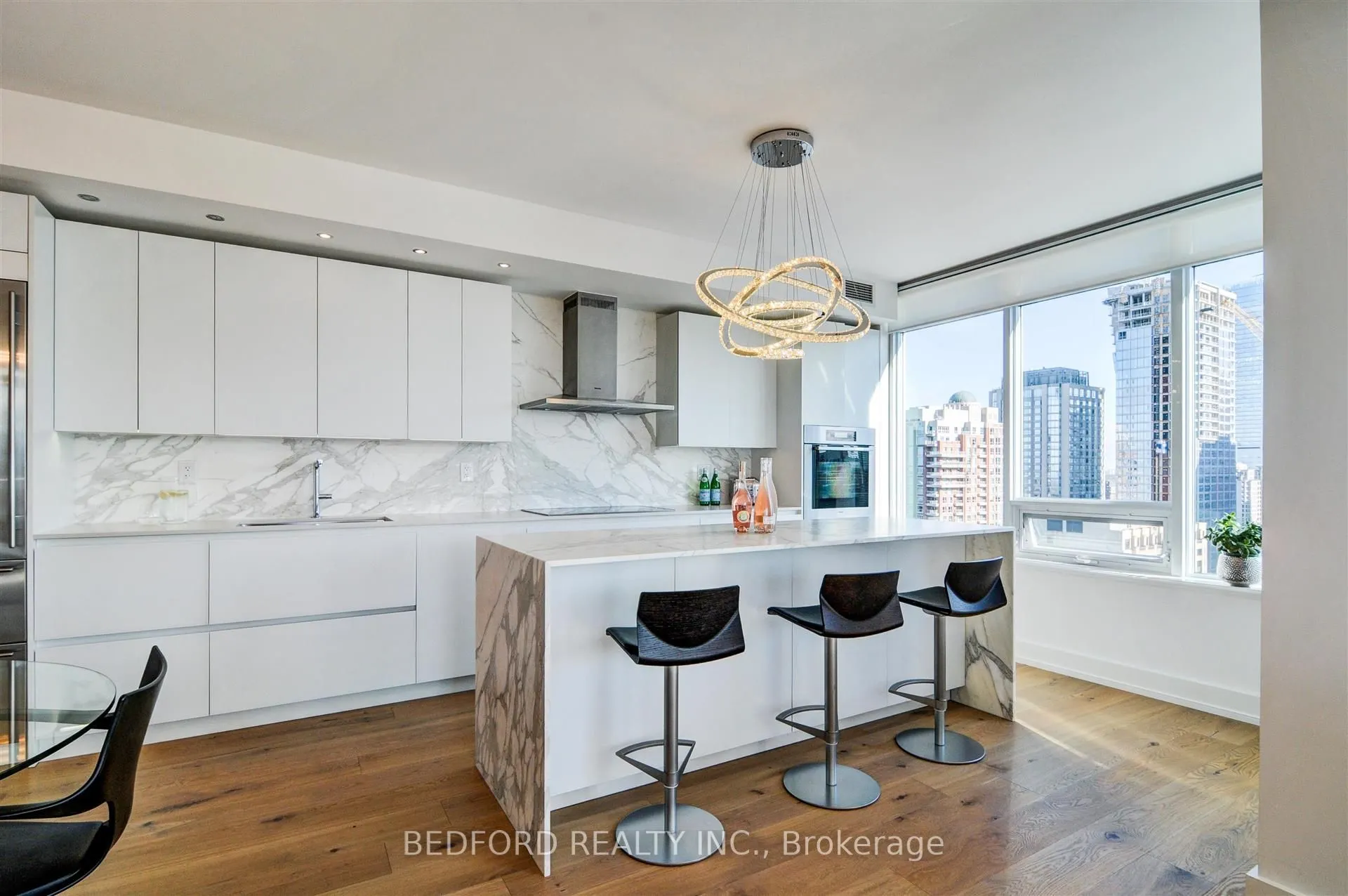 1 Bedford Road, #2001