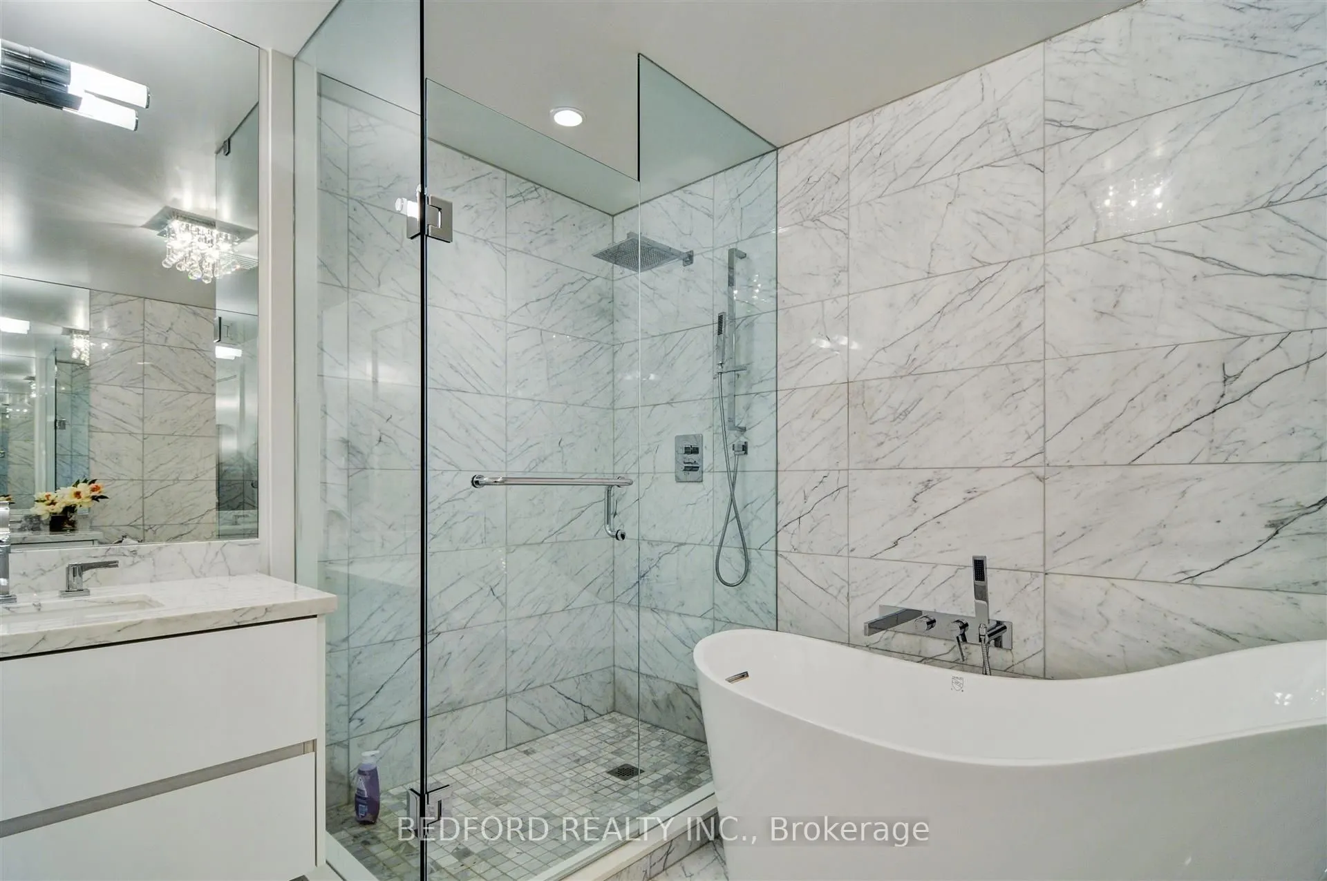 1 Bedford Road, #2001