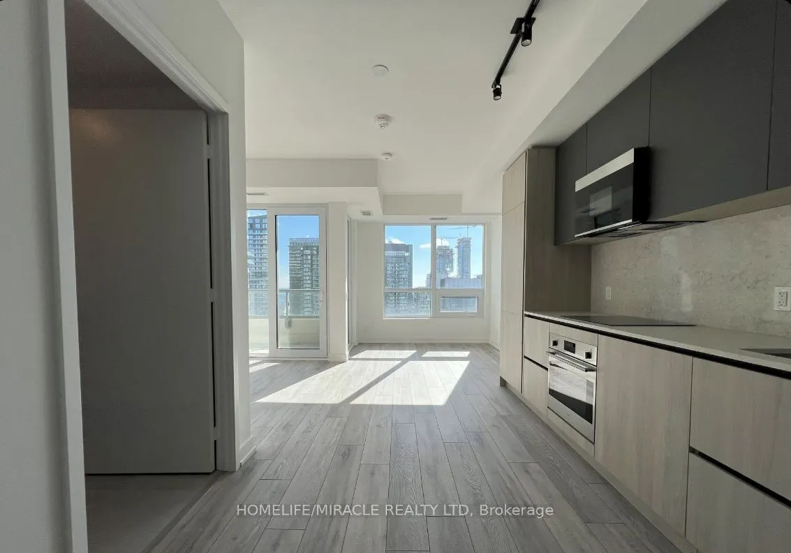 108 Peter Street, #2909