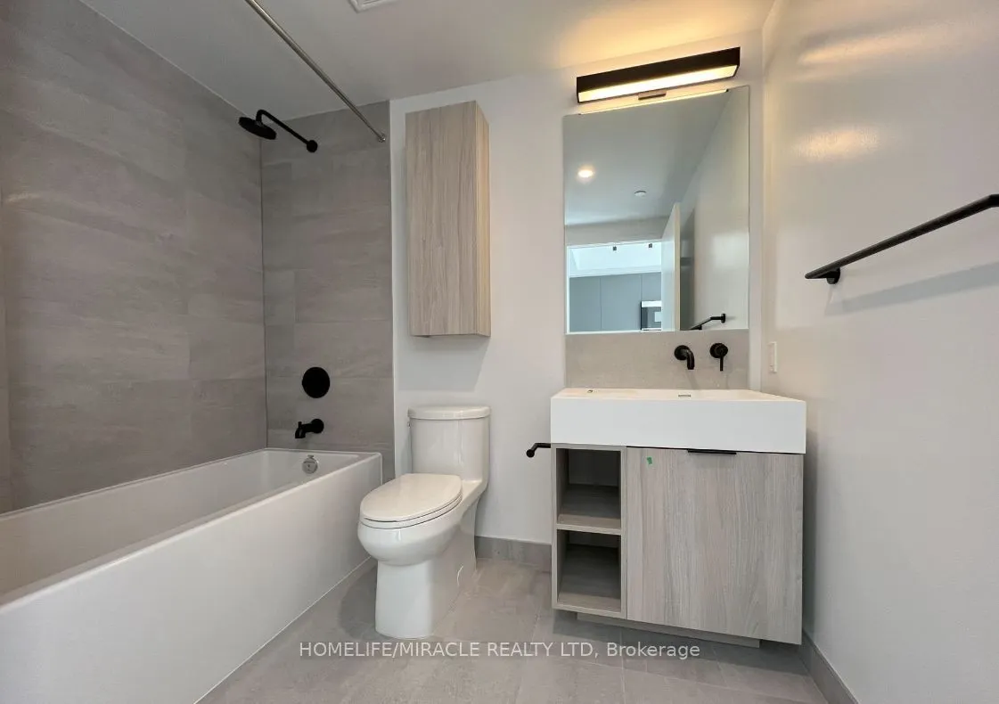 108 Peter Street, #2909