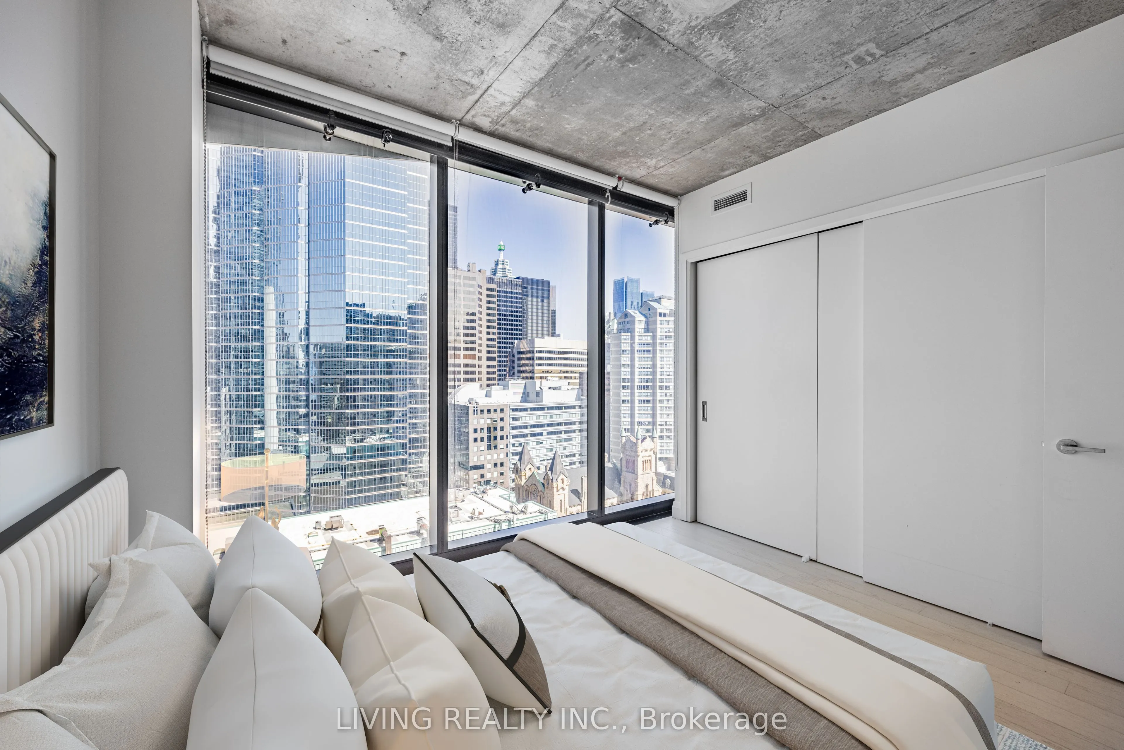 224 King Street W #1504