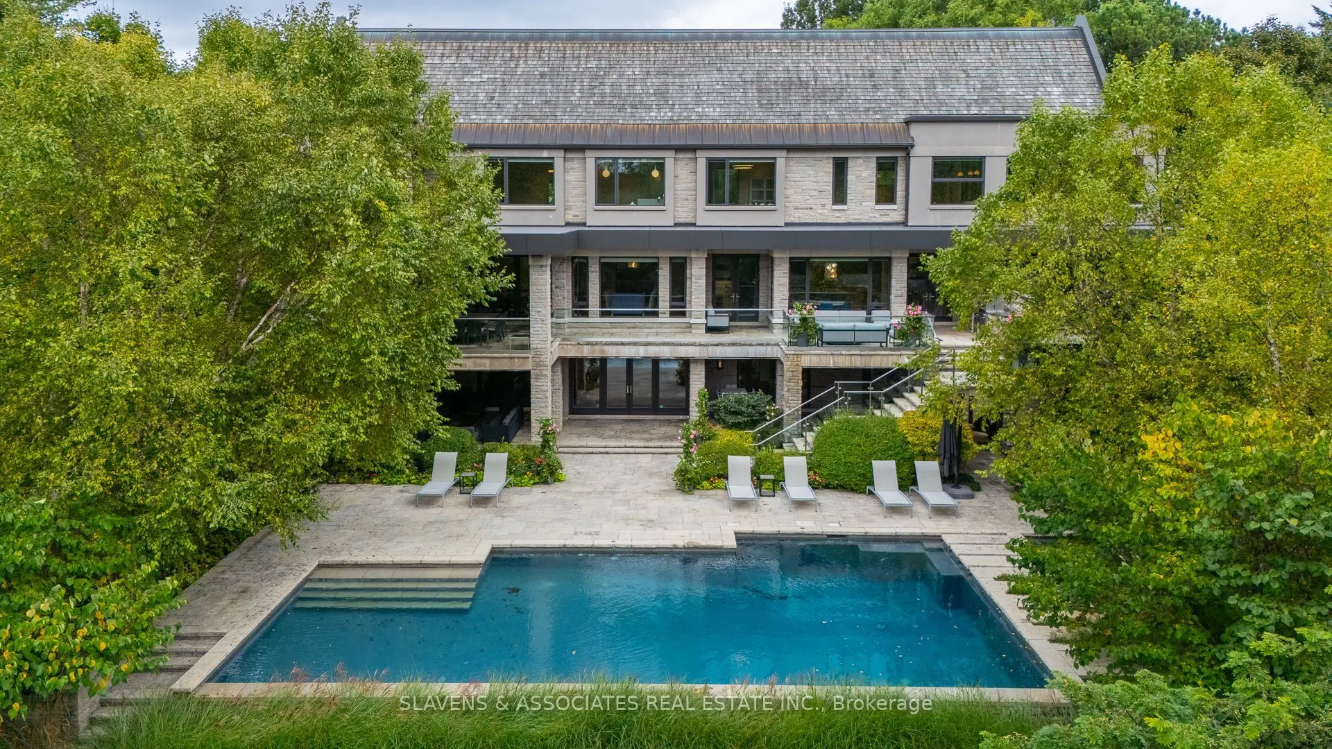 7 Oxbow Road