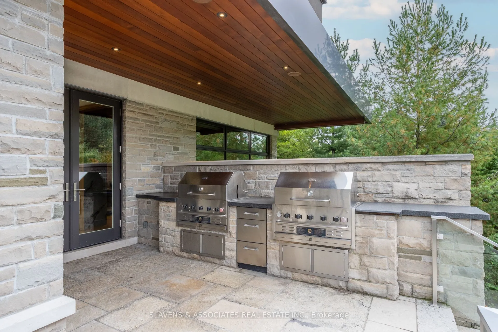 7 Oxbow Road
