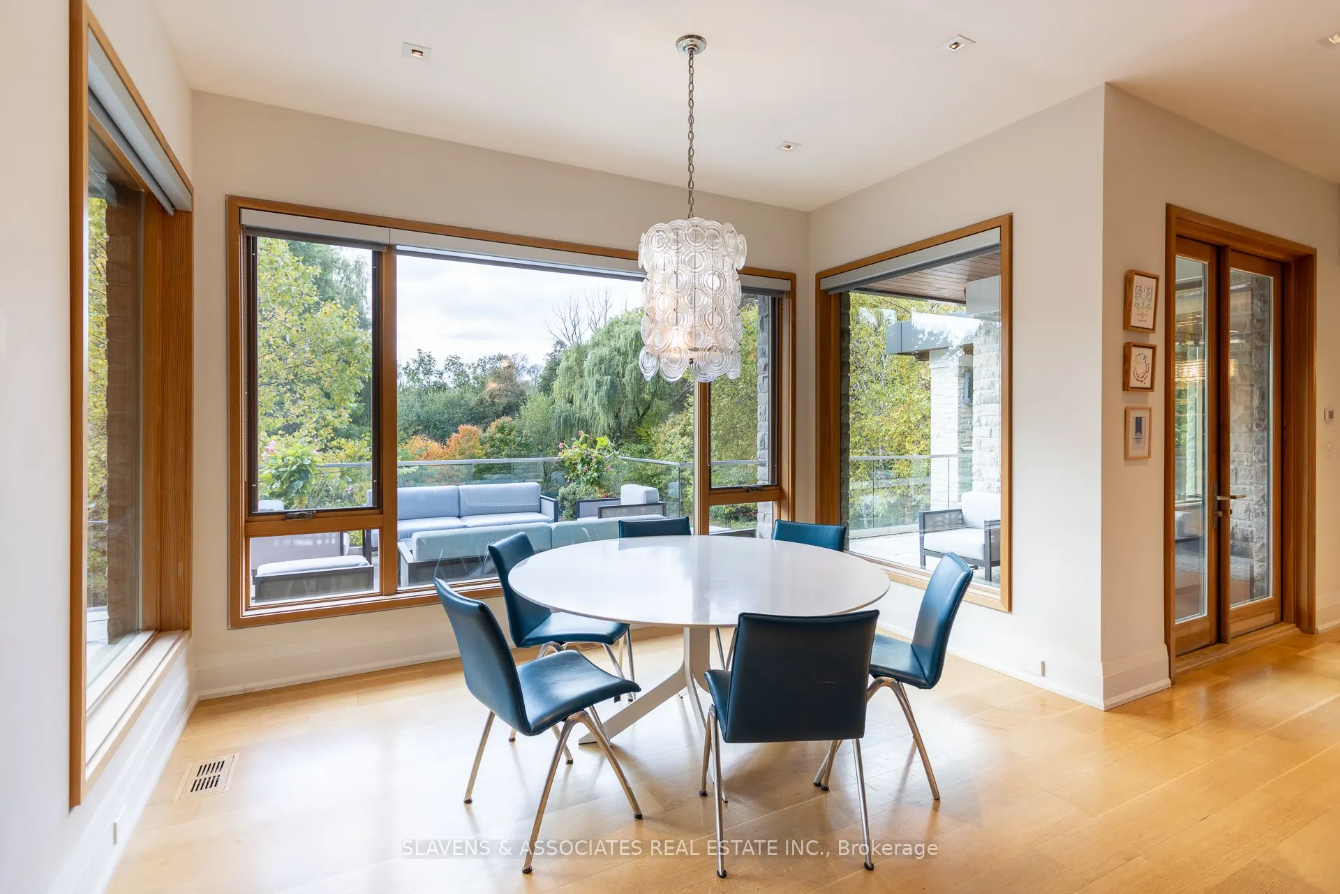 7 Oxbow Road