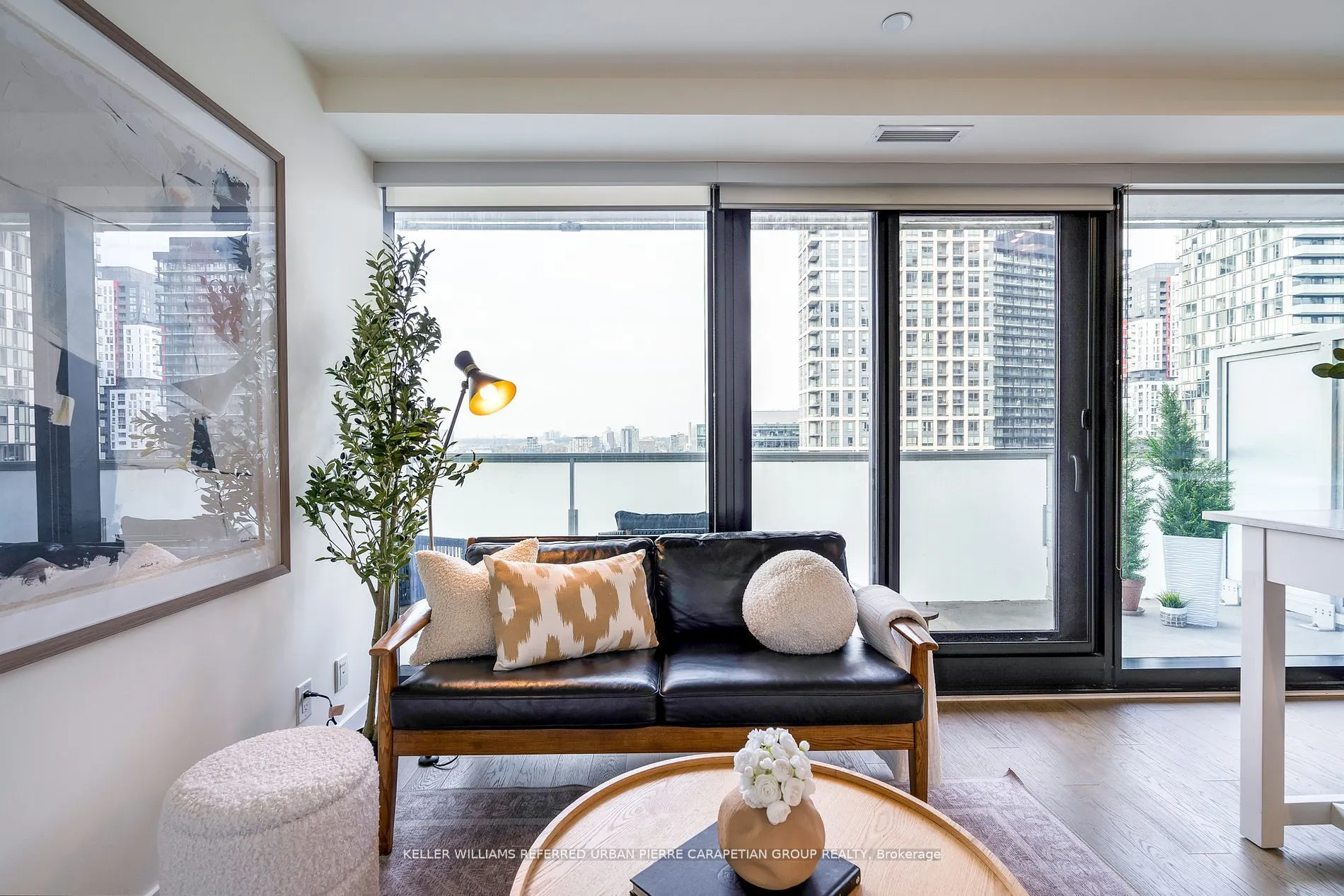 11 Charlotte Street #2004