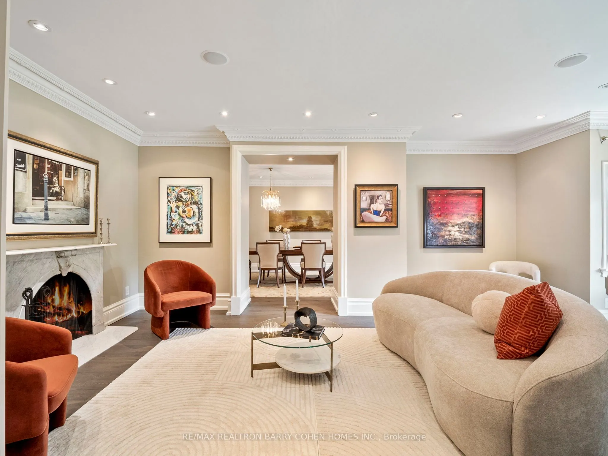 16 Clarendon Avenue