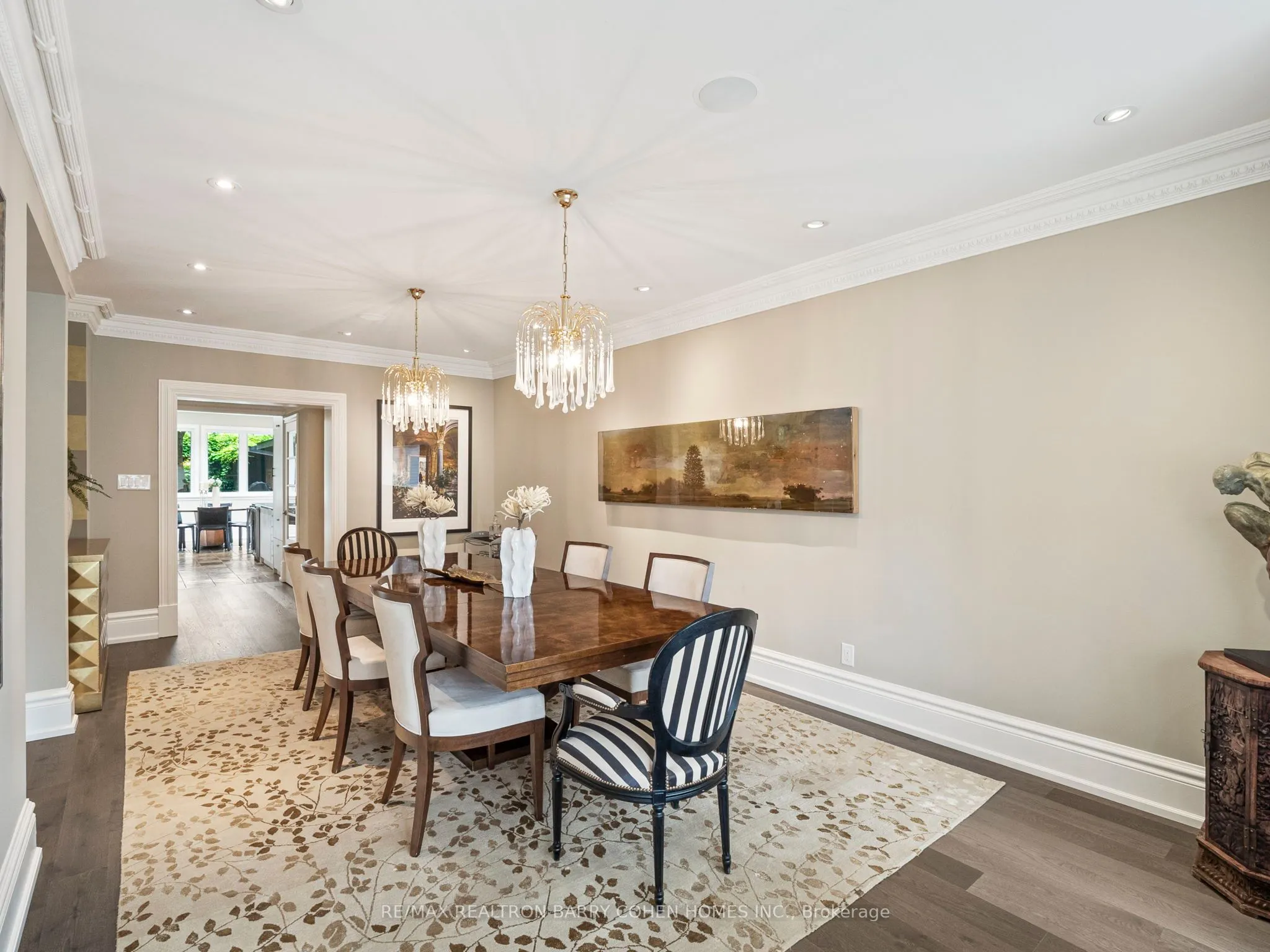 16 Clarendon Avenue