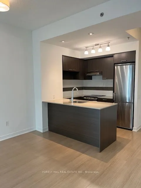 320 Tweedsmuir Avenue, #1208