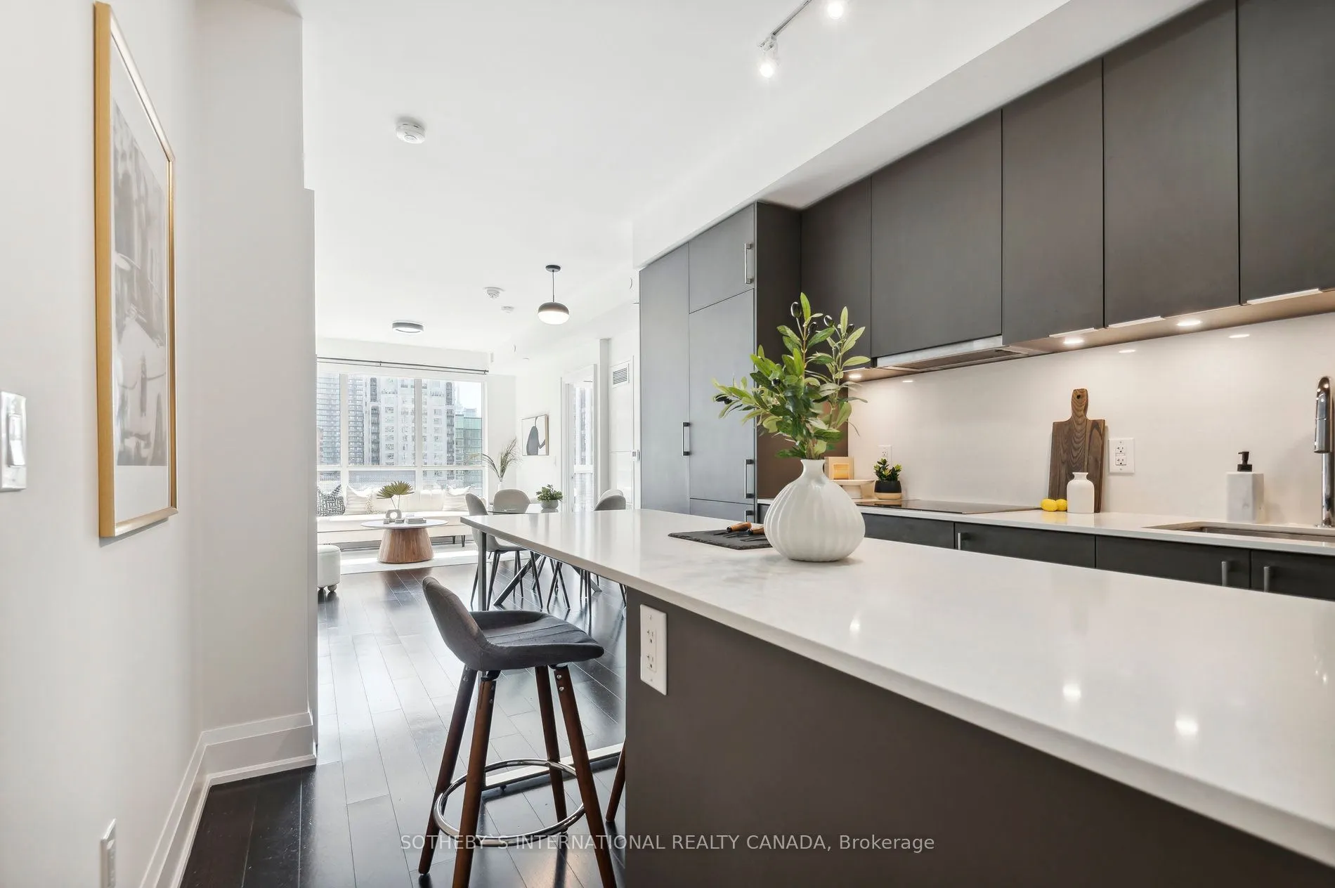 88 Cumberland Street, #1201
