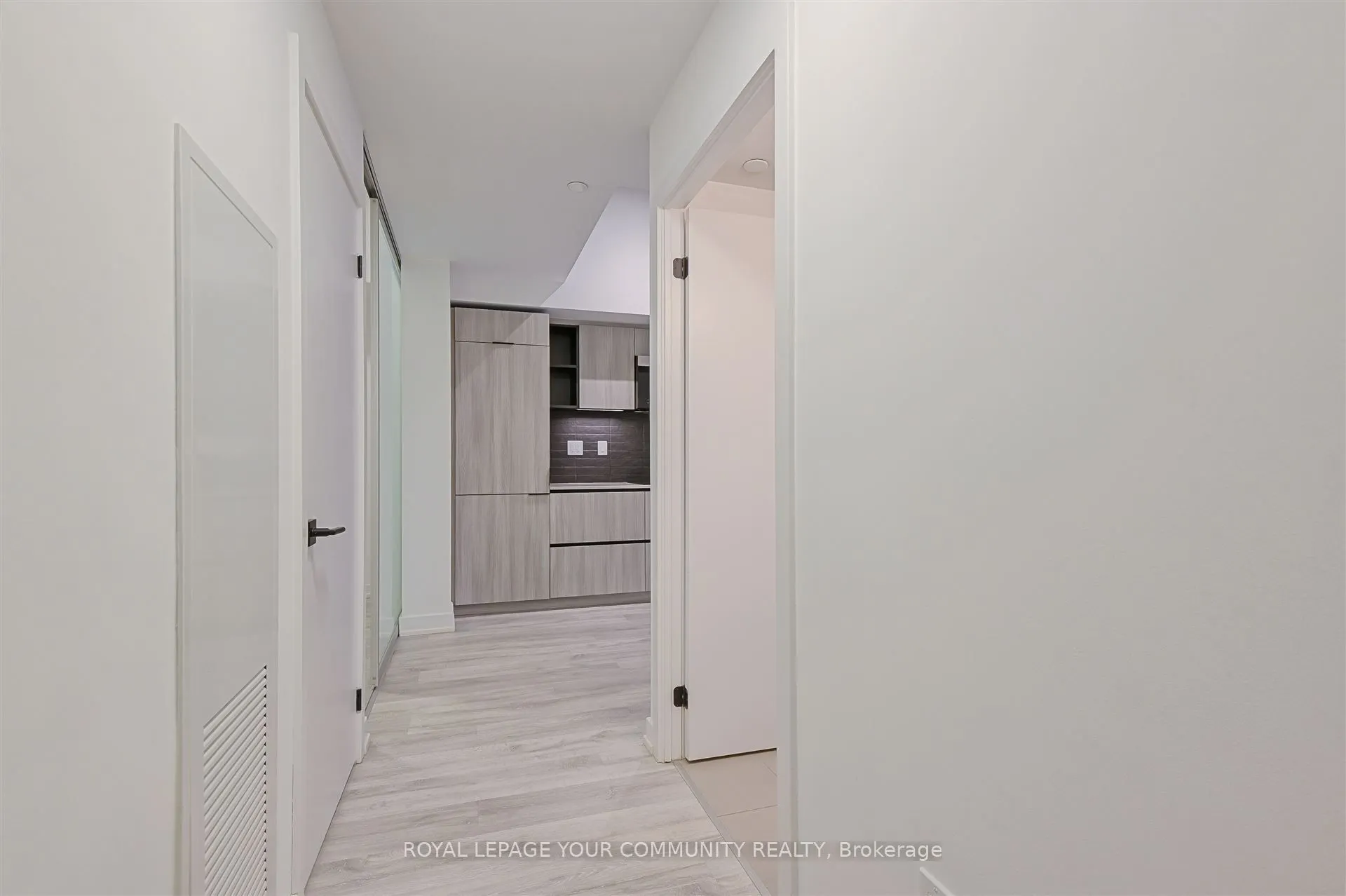 2 Augusta Avenue, #205