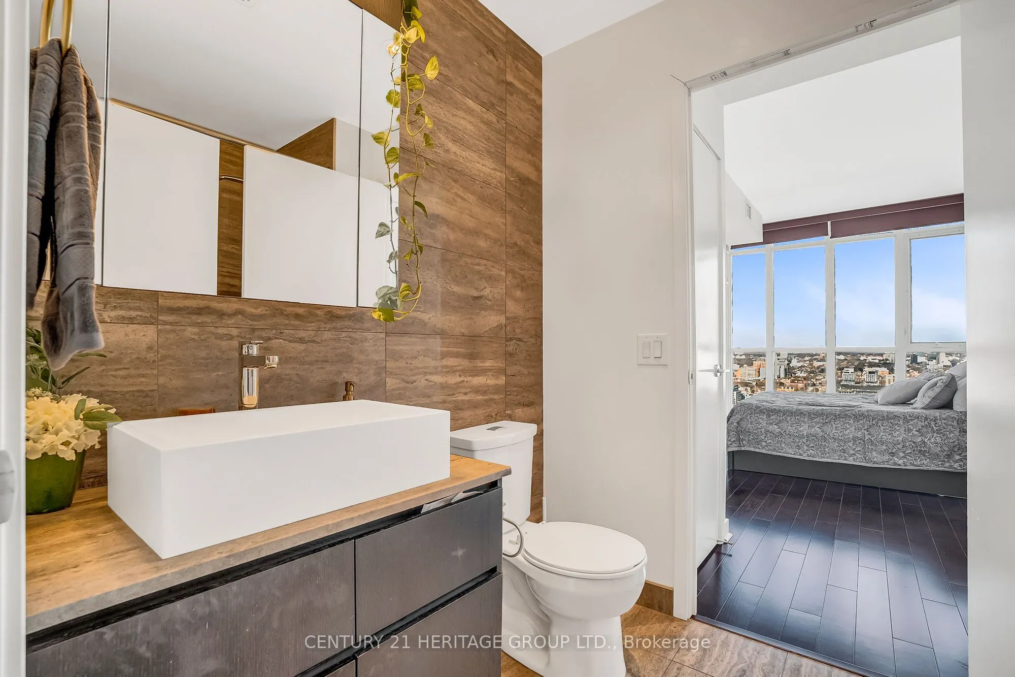 15 Iceboat Terrace, #4216