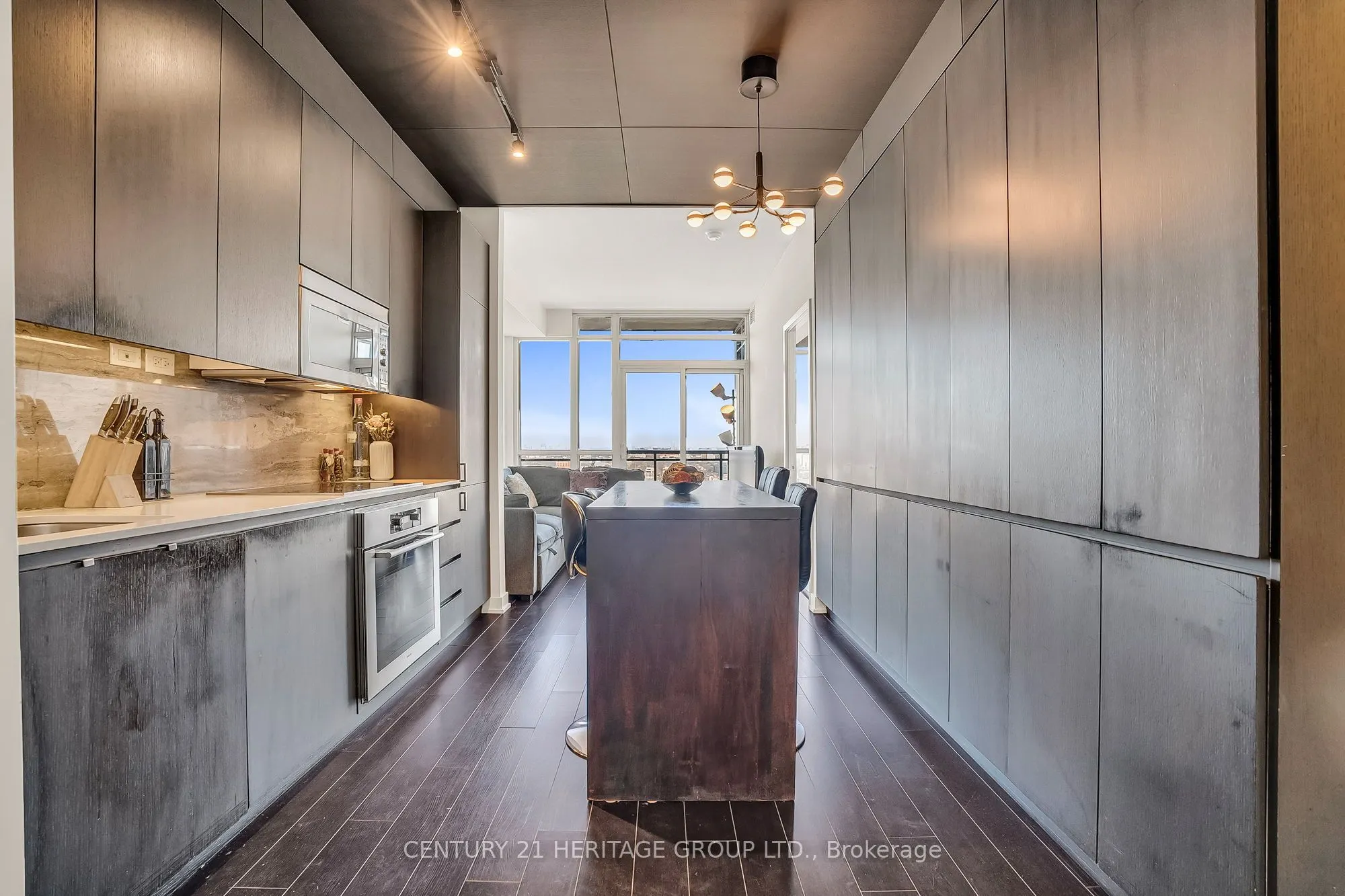 15 Iceboat Terrace, #4216