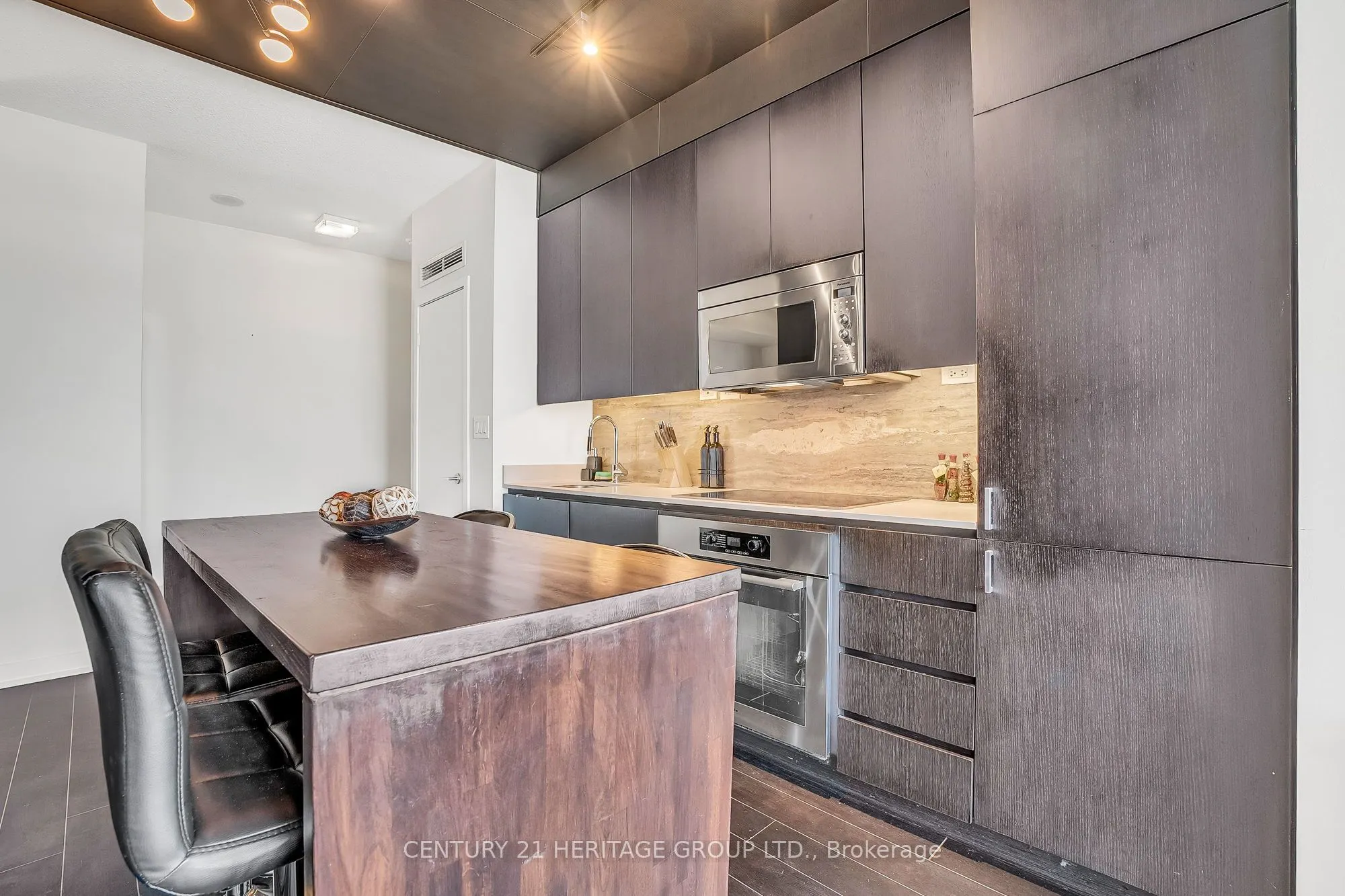 15 Iceboat Terrace, #4216
