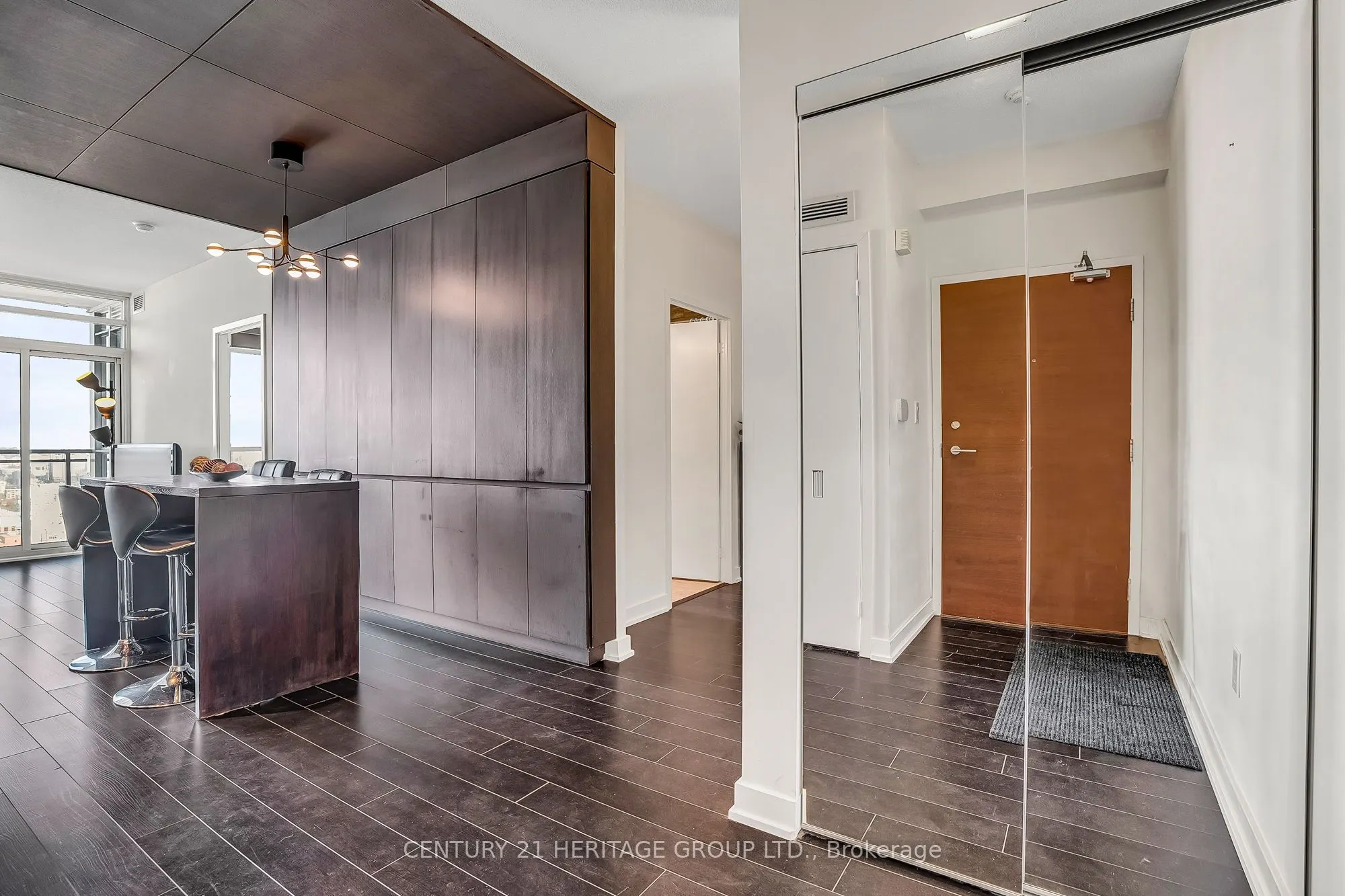 15 Iceboat Terrace, #4216