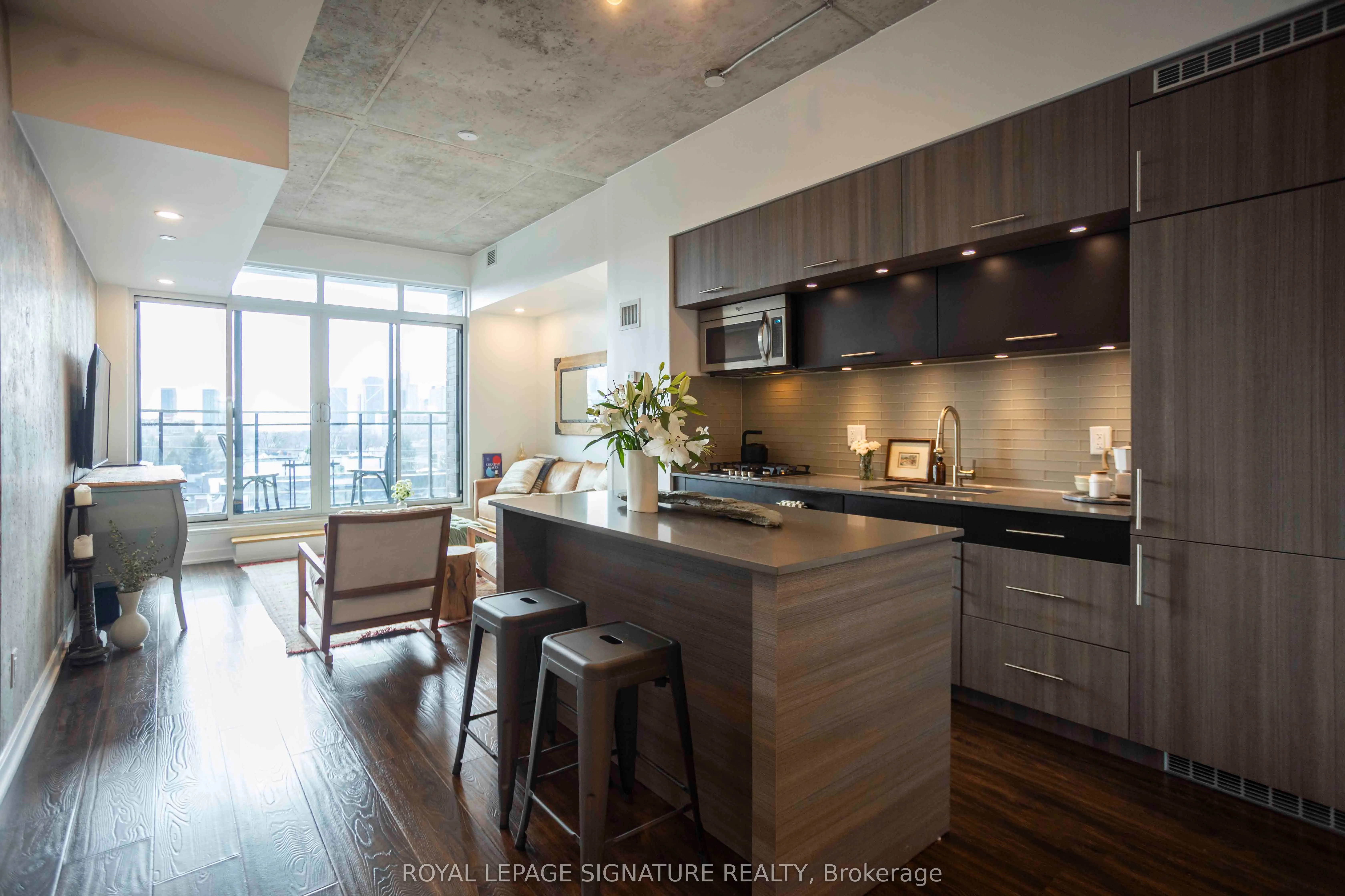 205 Manning Avenue, #408