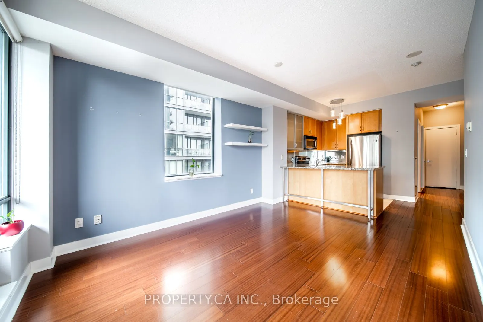 438 King Street W #1314