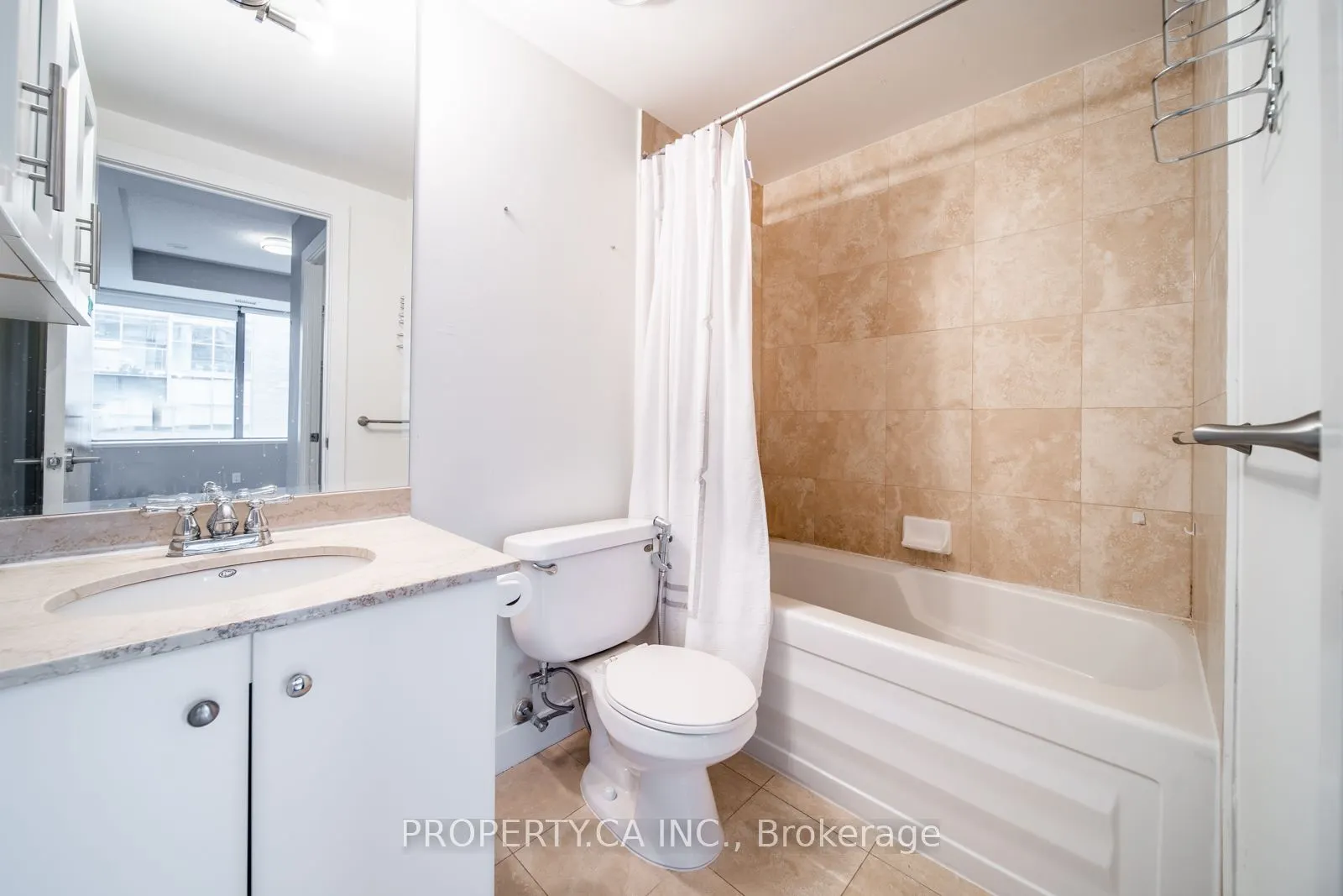 438 King Street W #1314